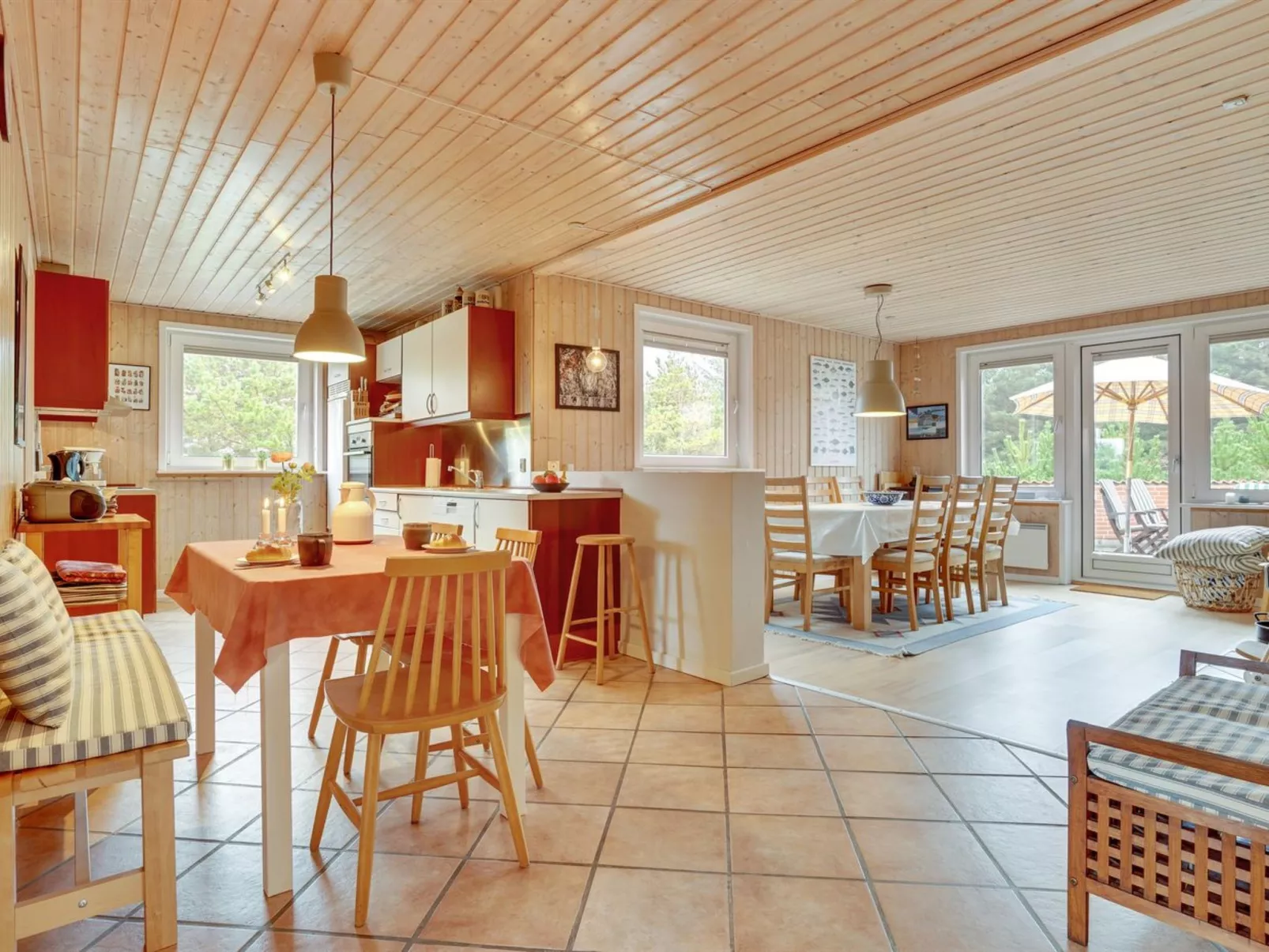 "Lisemarie" - 800m from the sea-Inside