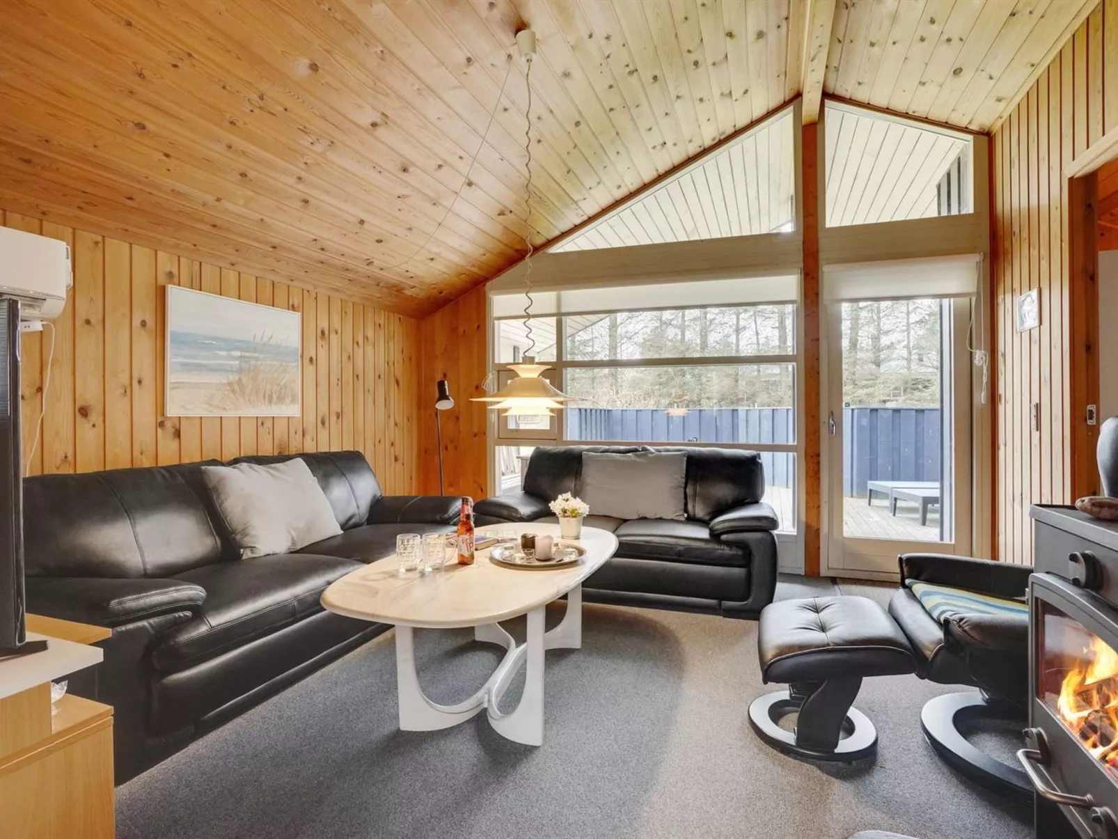 "Alwin" - 2.5km from the sea-Inside