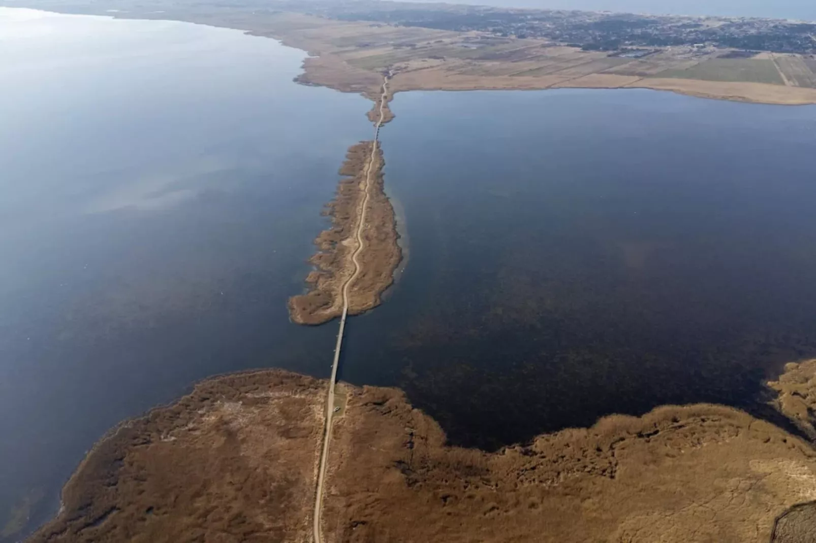 Maison de vacances pour 4 a Ringkøbing-By Traum-Vue sur l'eau