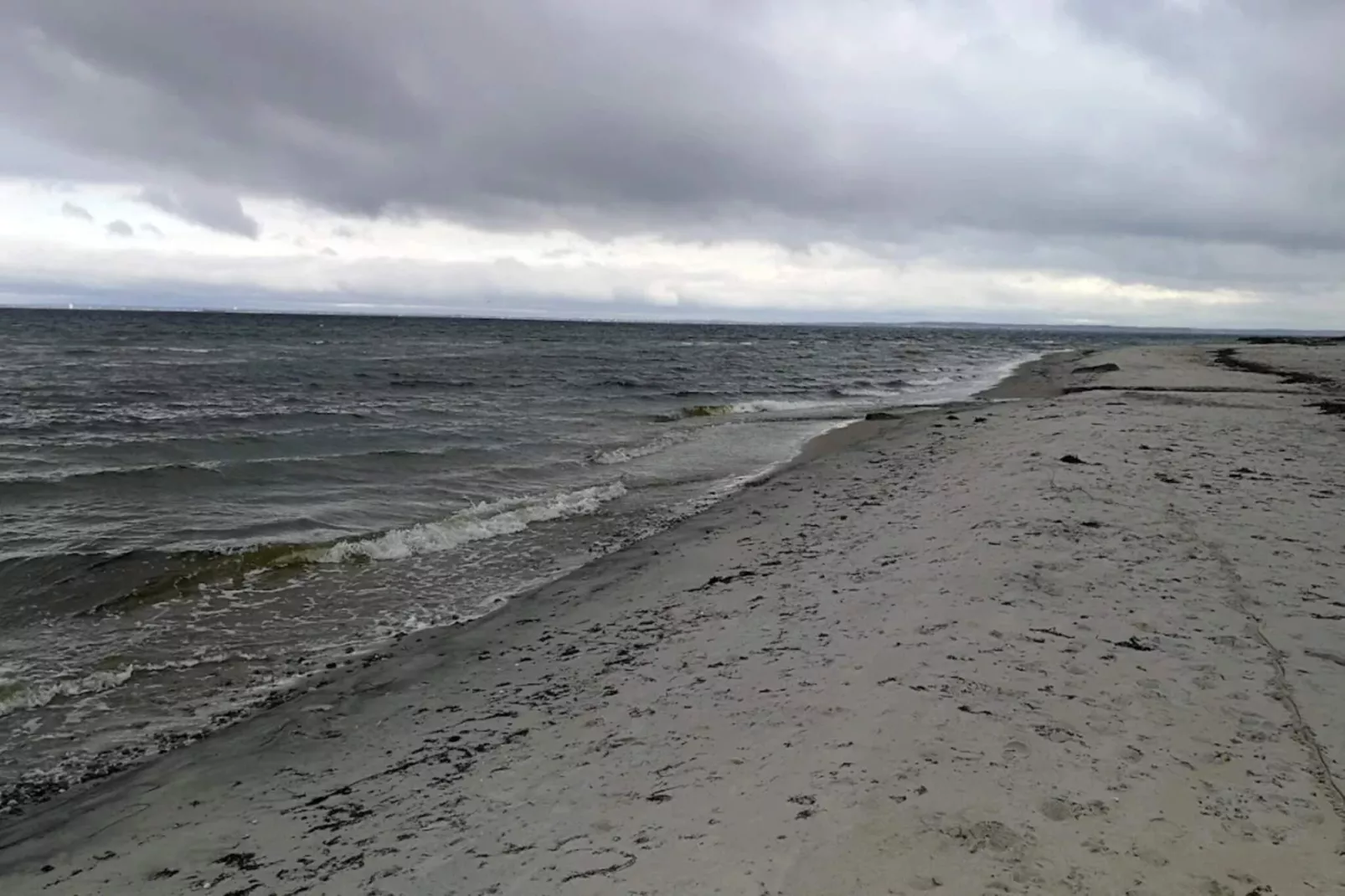 6 person holiday home in Dronningmølle-By Traum-Water view