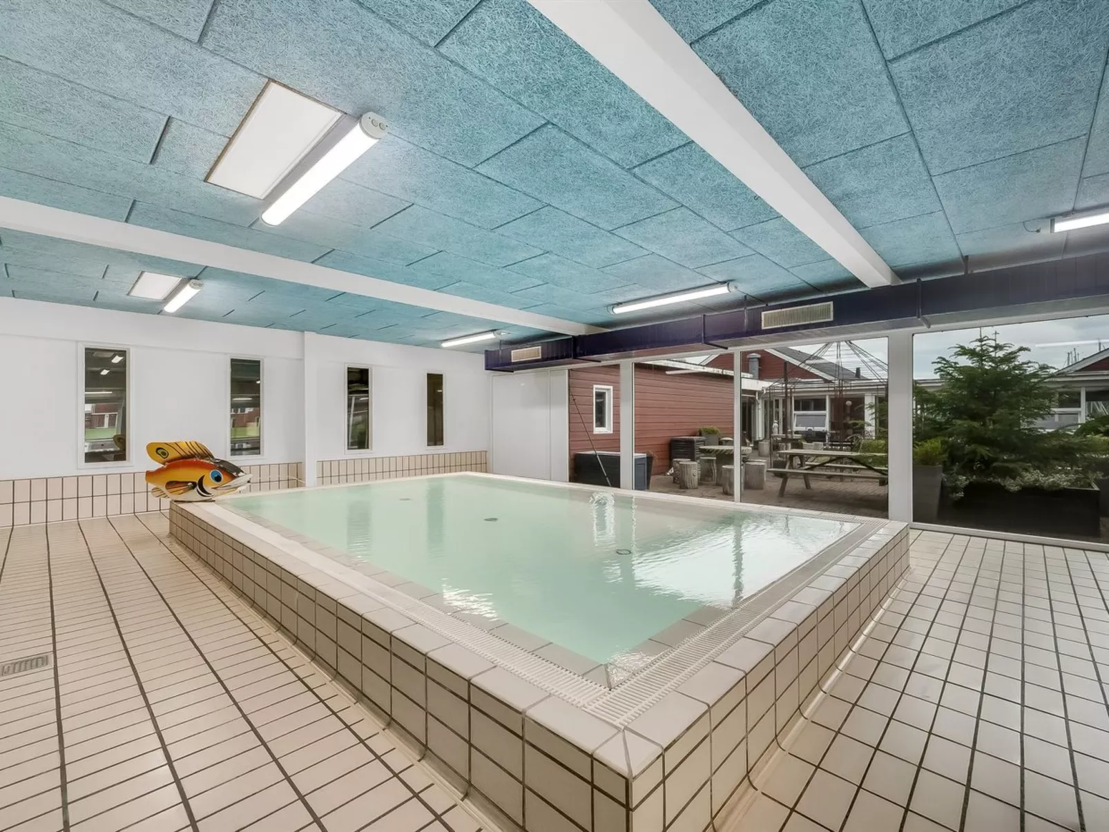 "Alvy" - 100m to the fjord-Outside