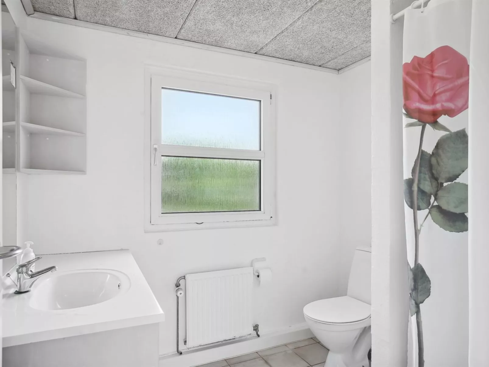 "Ingebore" - 700m from the sea-Dedans