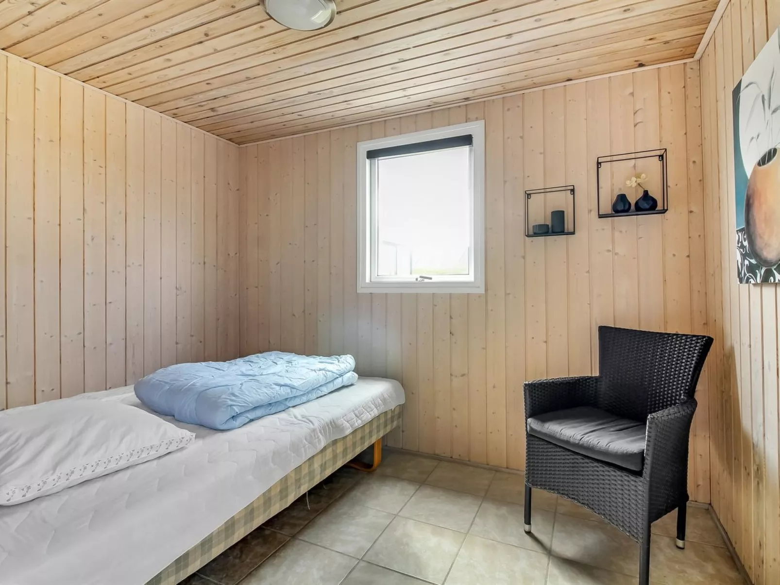 "Thomsen" - 475m from the sea-Drinnen