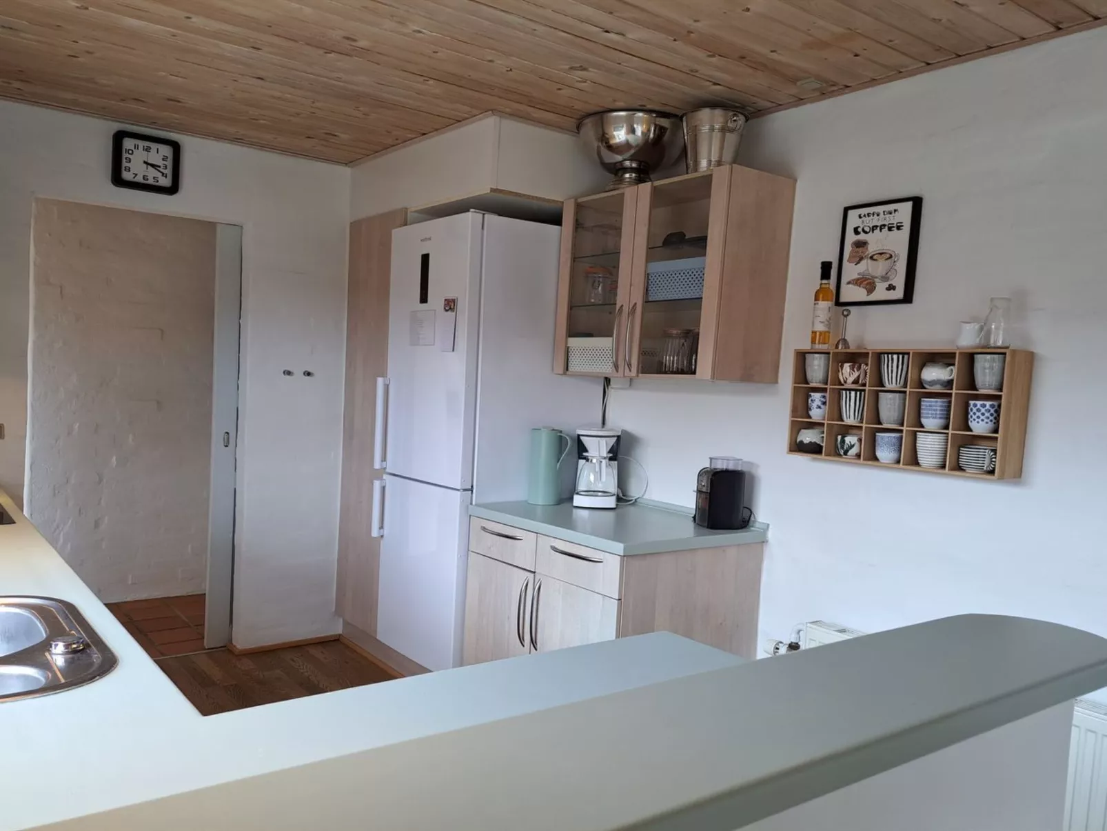 "Falk" - 900m from the sea-Inside