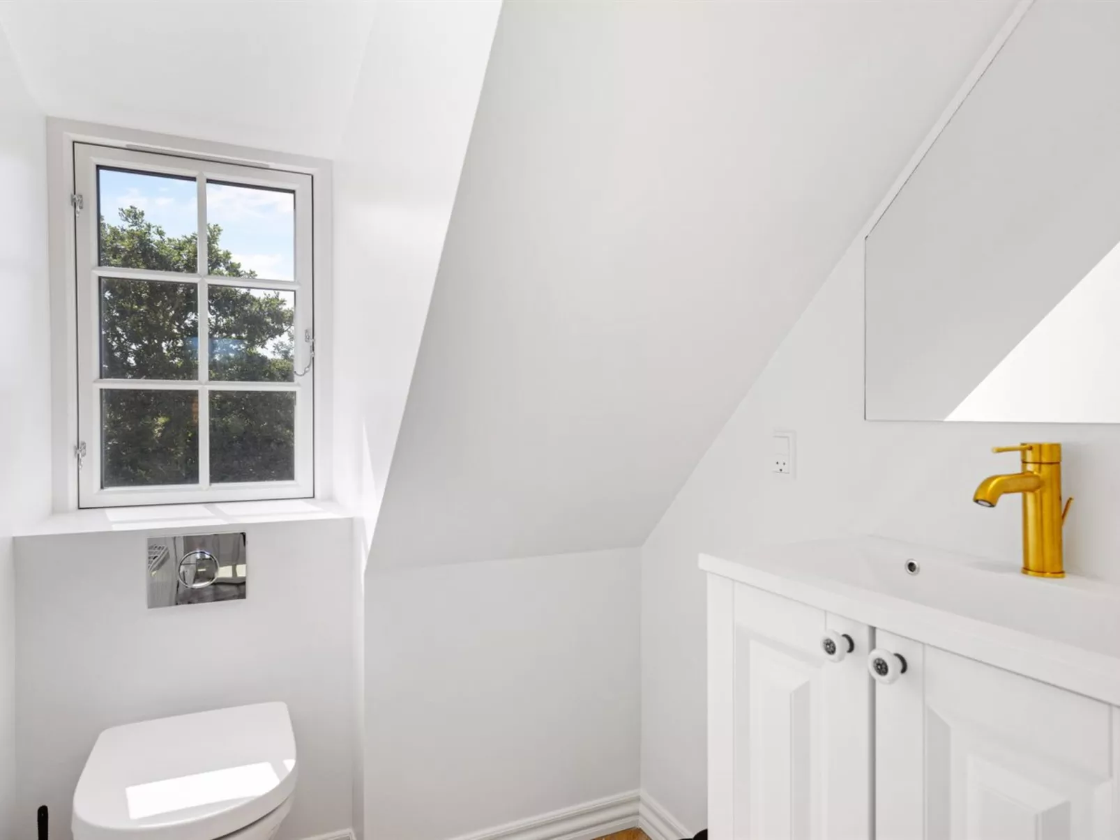 "Karmen" - 100m from the sea-Inside