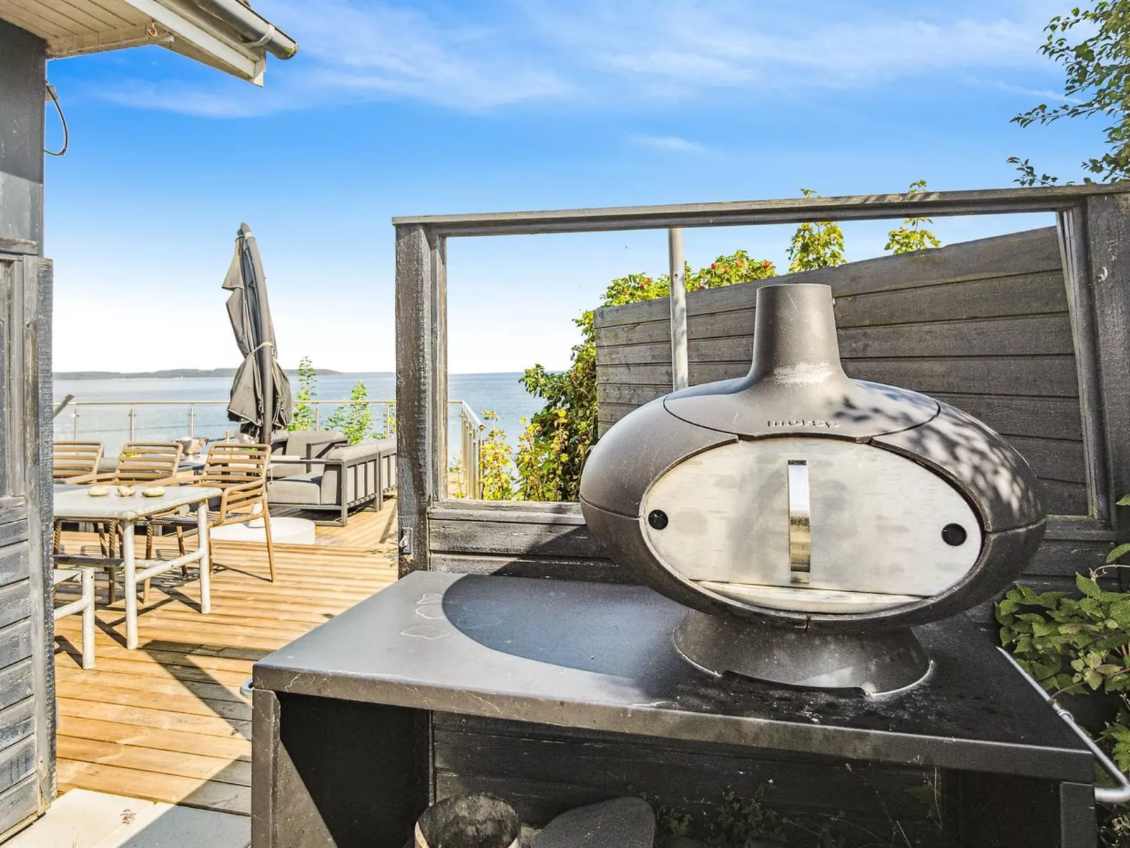 "Alimpij" - 5m from the sea-Dehors