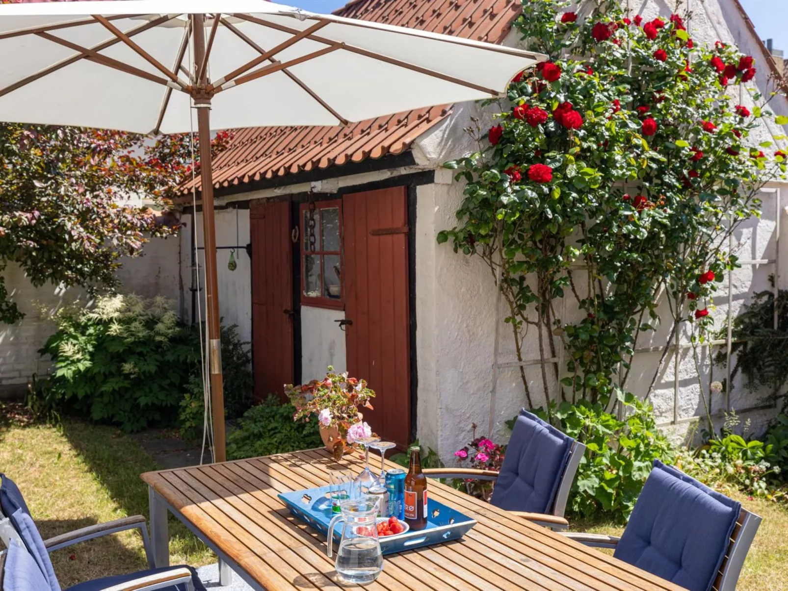 "Merete" - 50m from the sea-Outside