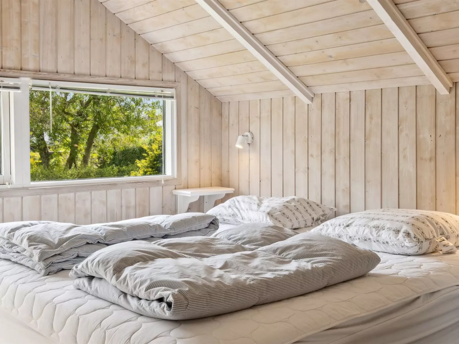 "Esther" - 500m from the sea-Inside