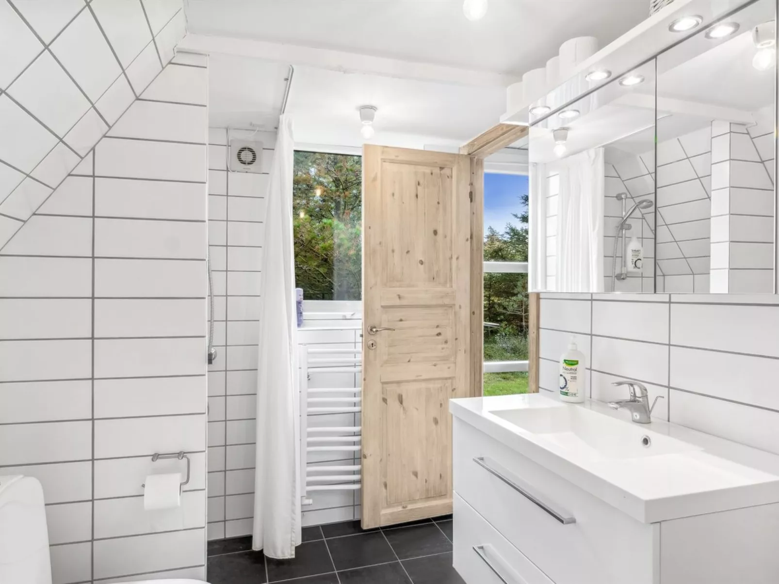 "Gorjan" - 1.2km from the sea-Drinnen