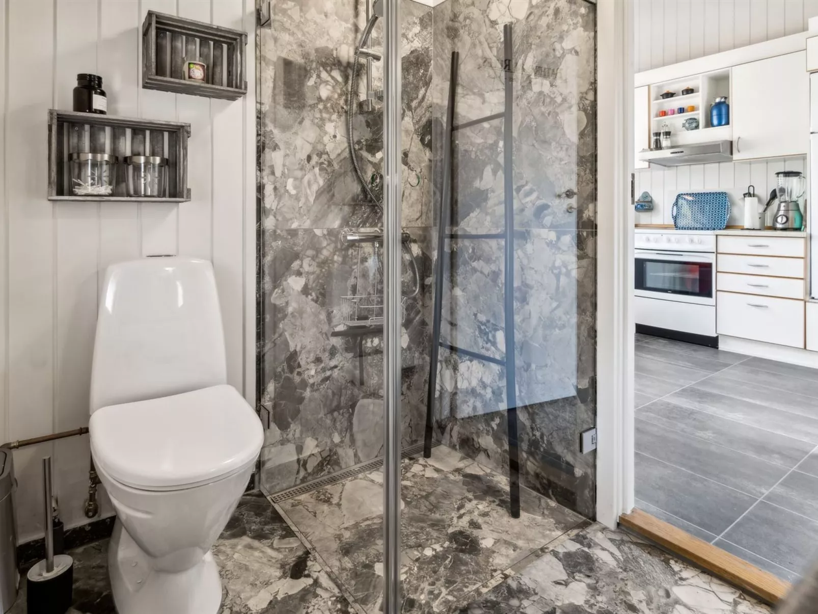 "Myra" - 425m from the sea-Dedans