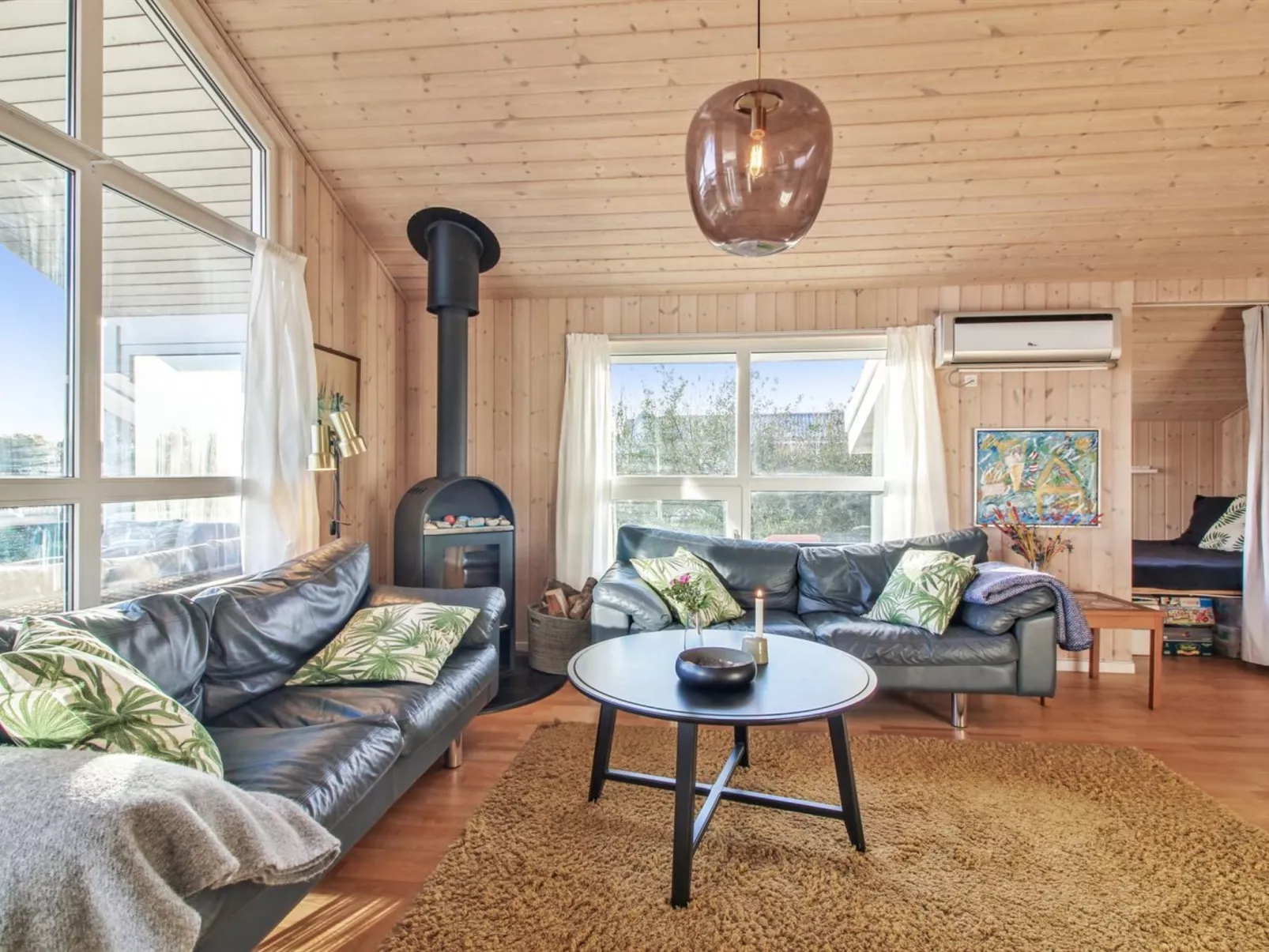 "Freda" - 400m from the sea-Inside