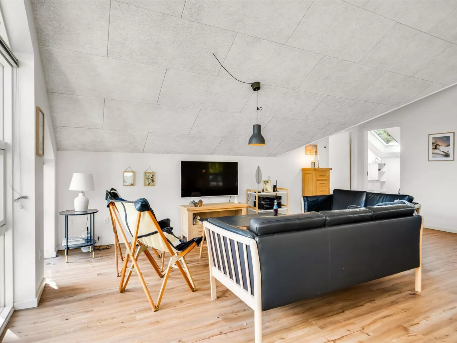 "Roska" - 1.3km from the sea-Inside