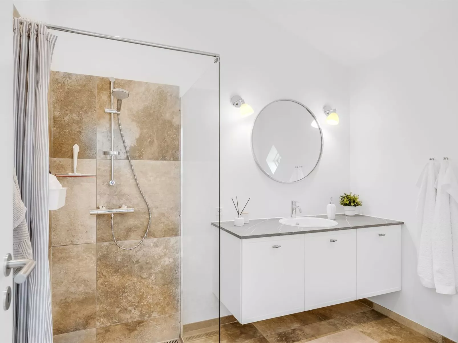 "Malomir" - 500m from the sea-Inside