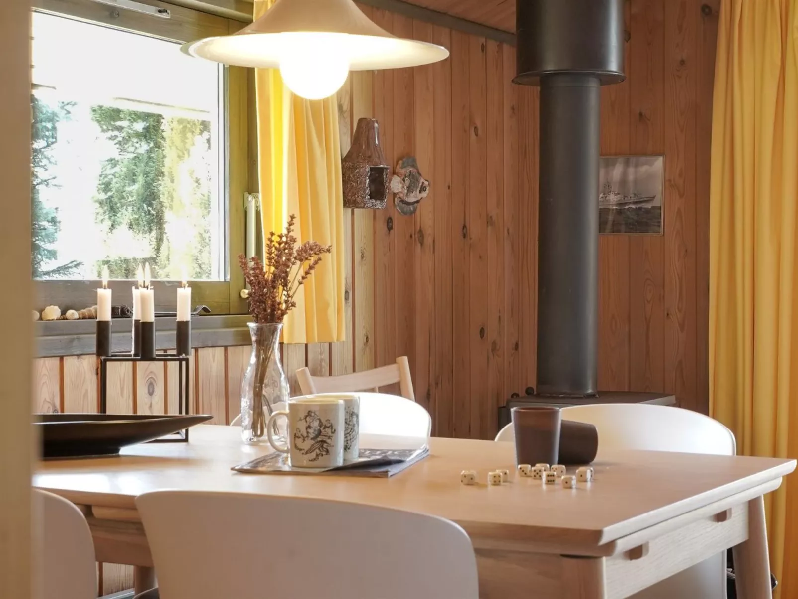 "Winter" - 500m from the sea-Dedans