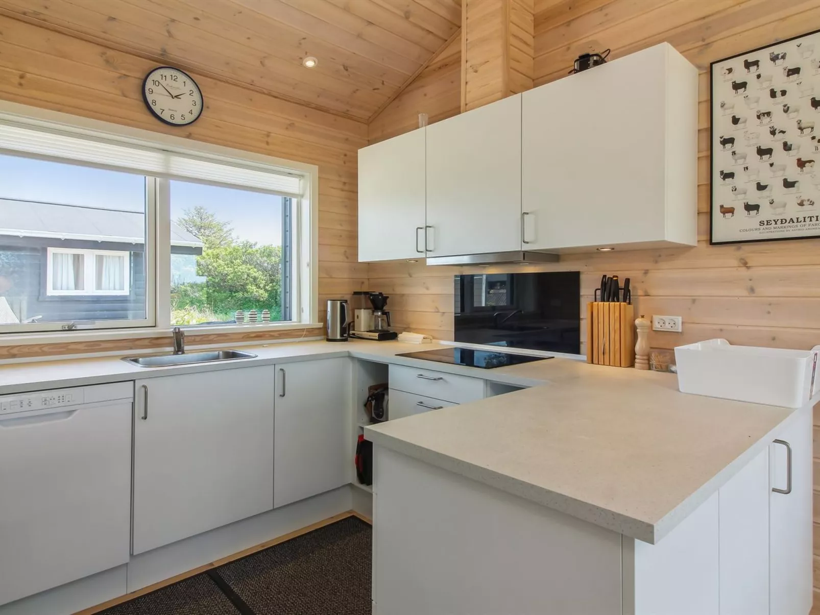 "Sampo" - 400m from the sea-Drinnen