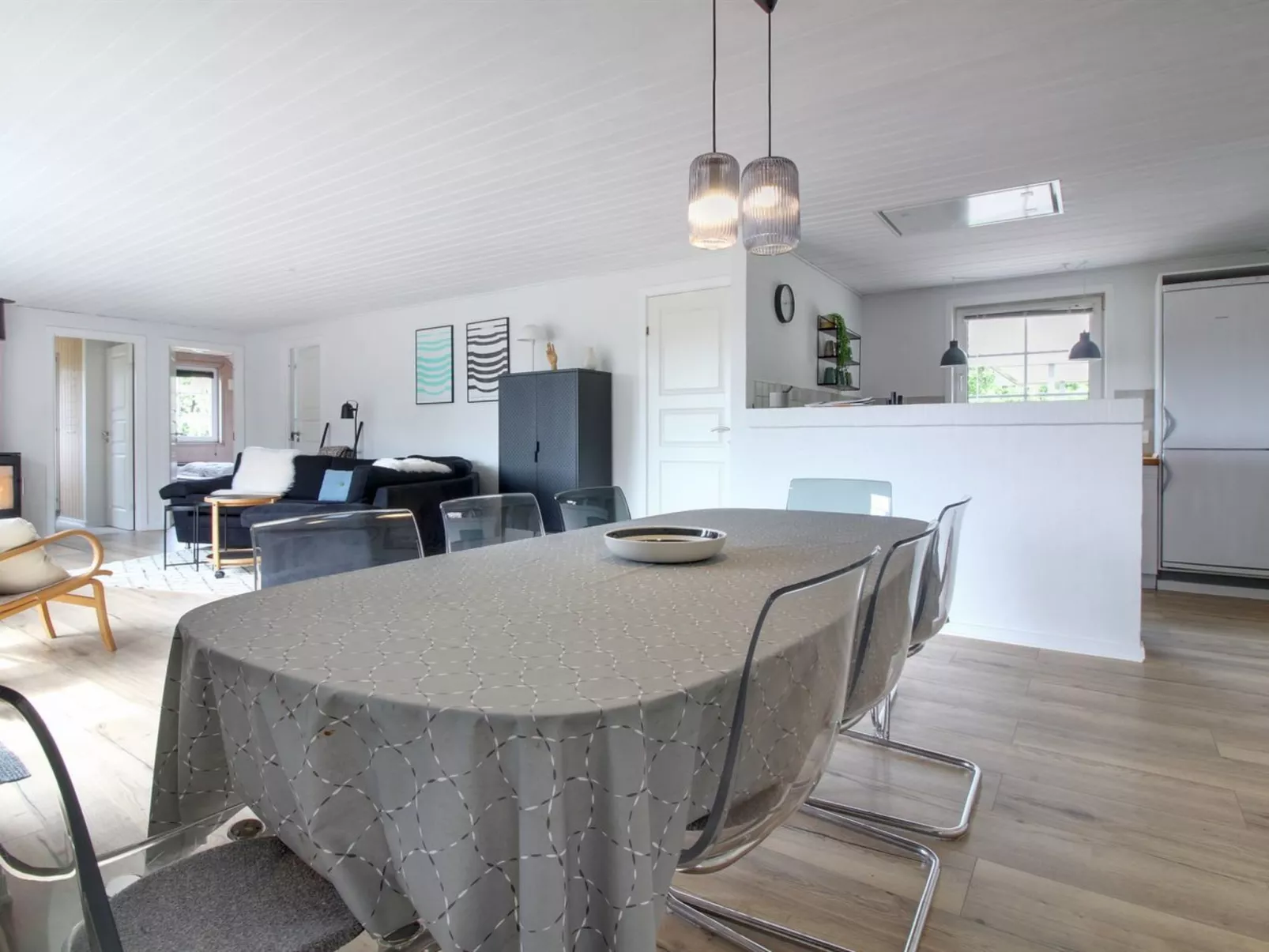 "Joona" - 12km from the sea-Inside