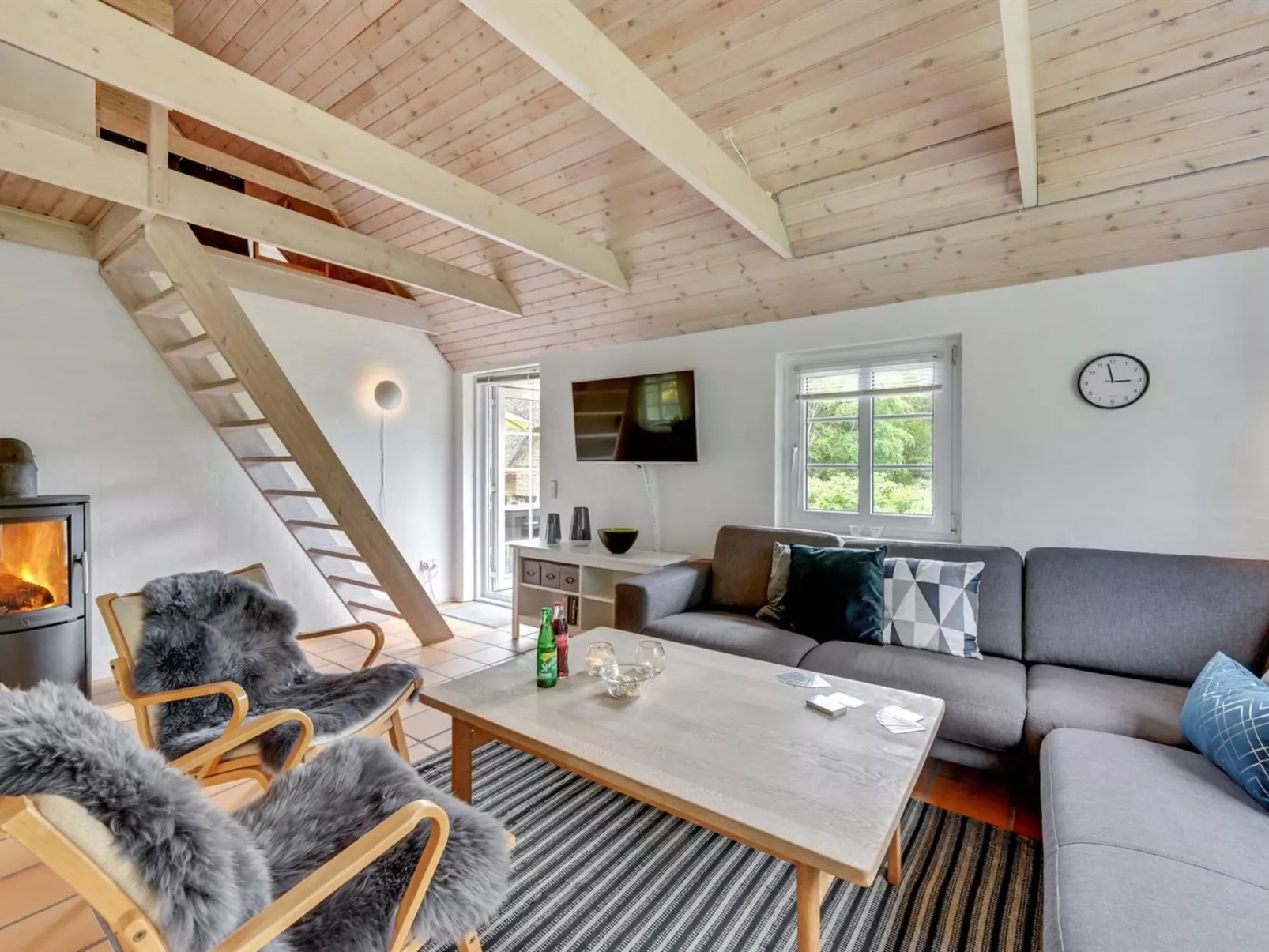 "Osmo" - 900m from the sea-Inside