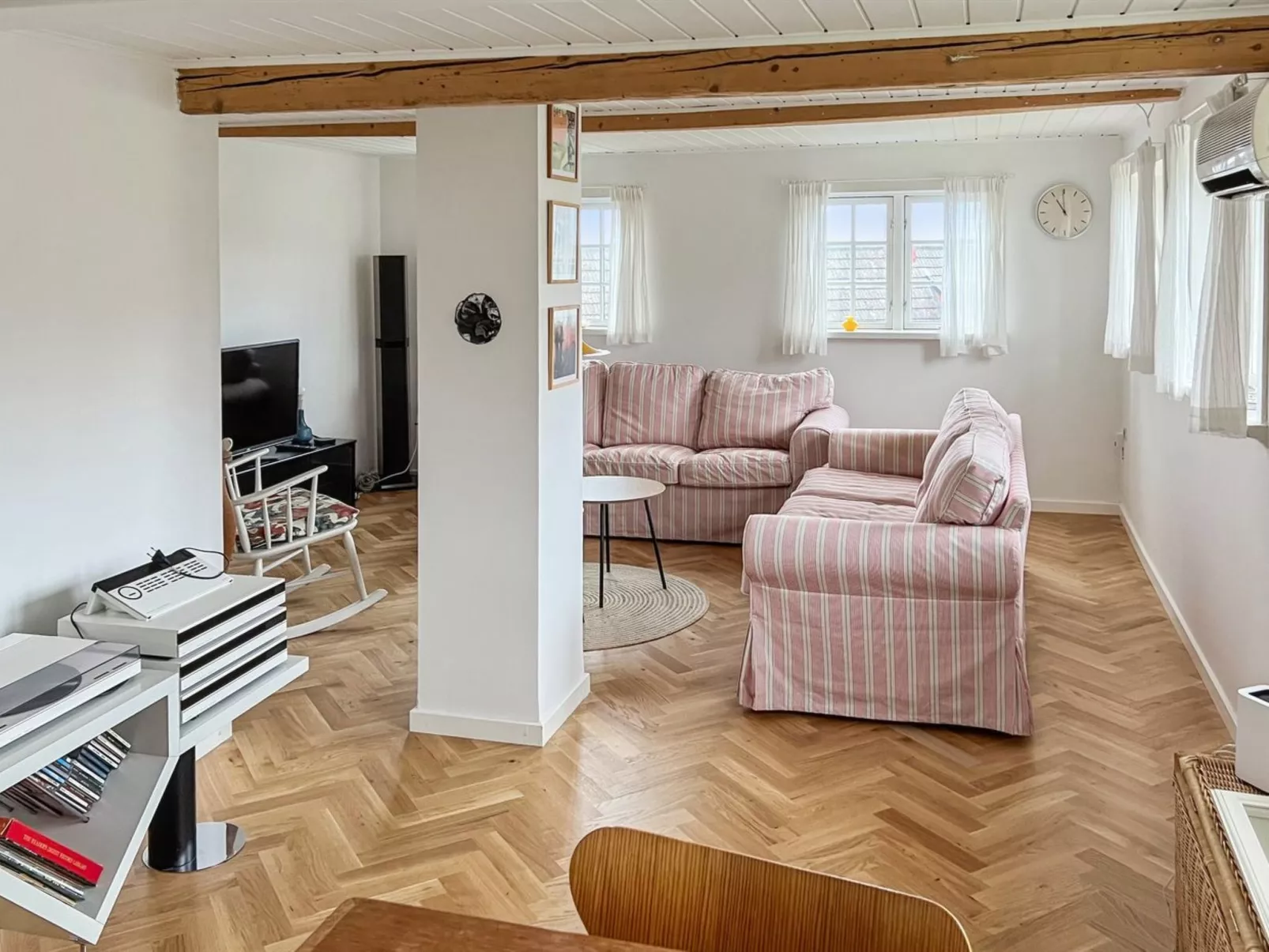 "Melusine" - 200m from the sea-Inside