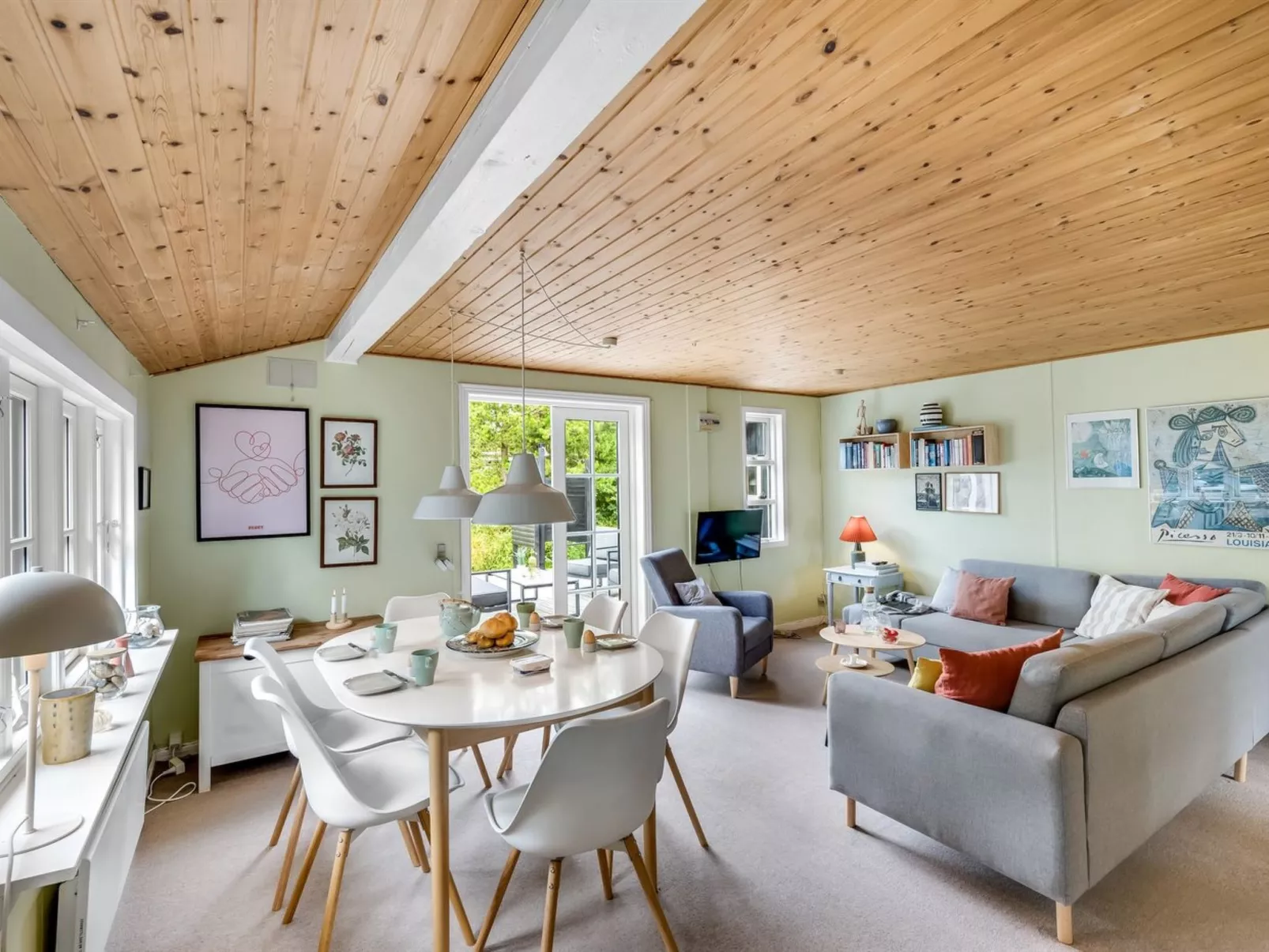 "Ljuba" - 700m from the sea-Inside