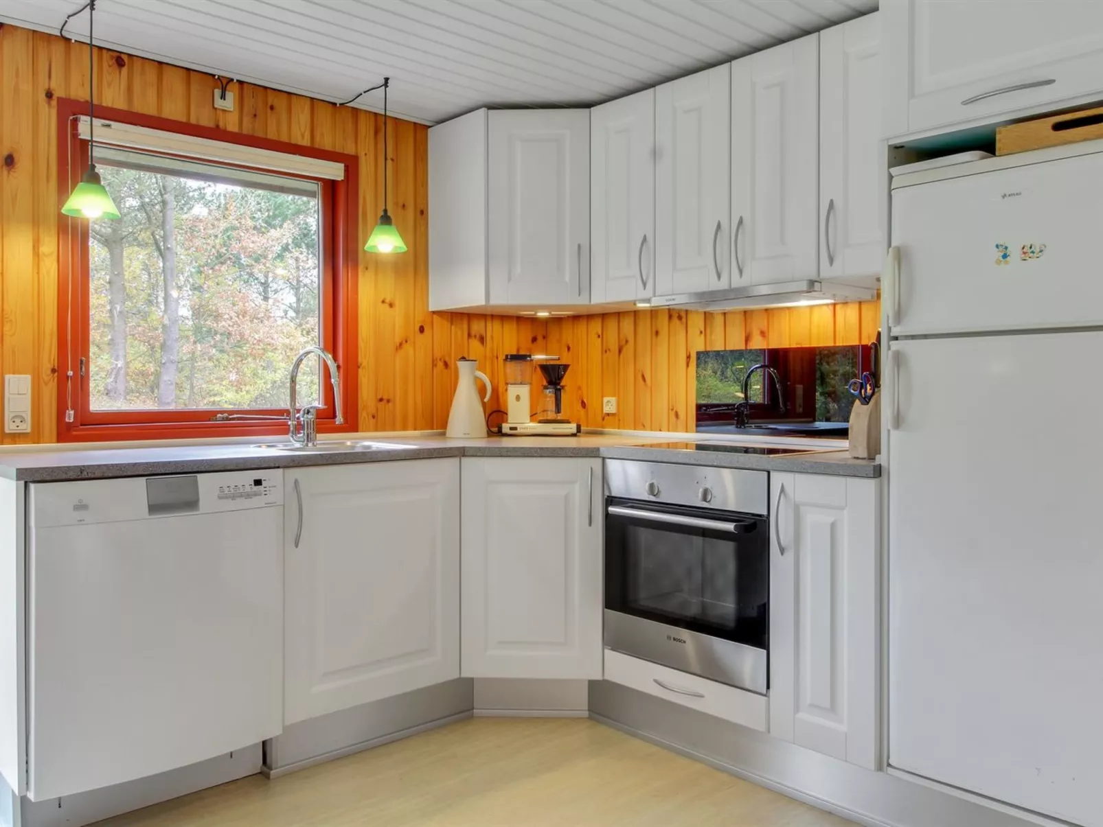 "Gunsten" - 2.3km from the sea-Inside