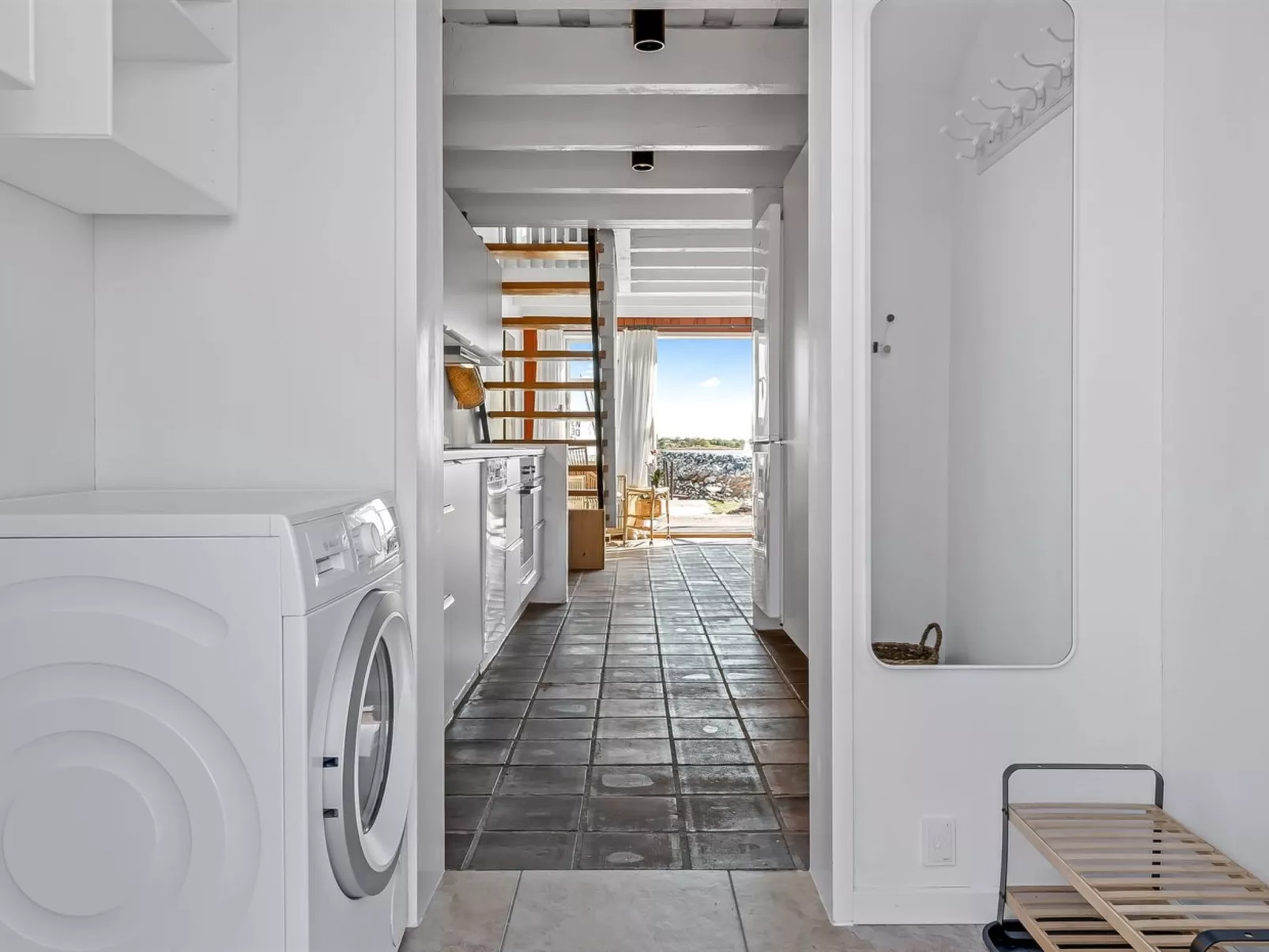 "Adils" - 5m from the sea-Drinnen