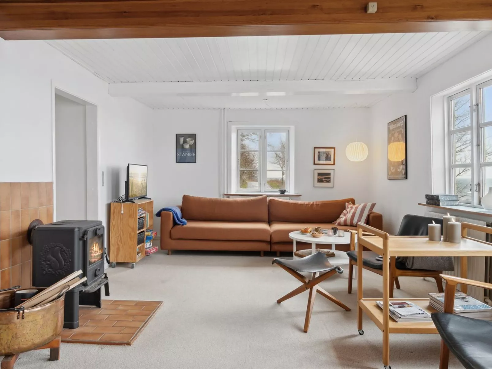 "Scarlet" - 5m from the sea-Drinnen