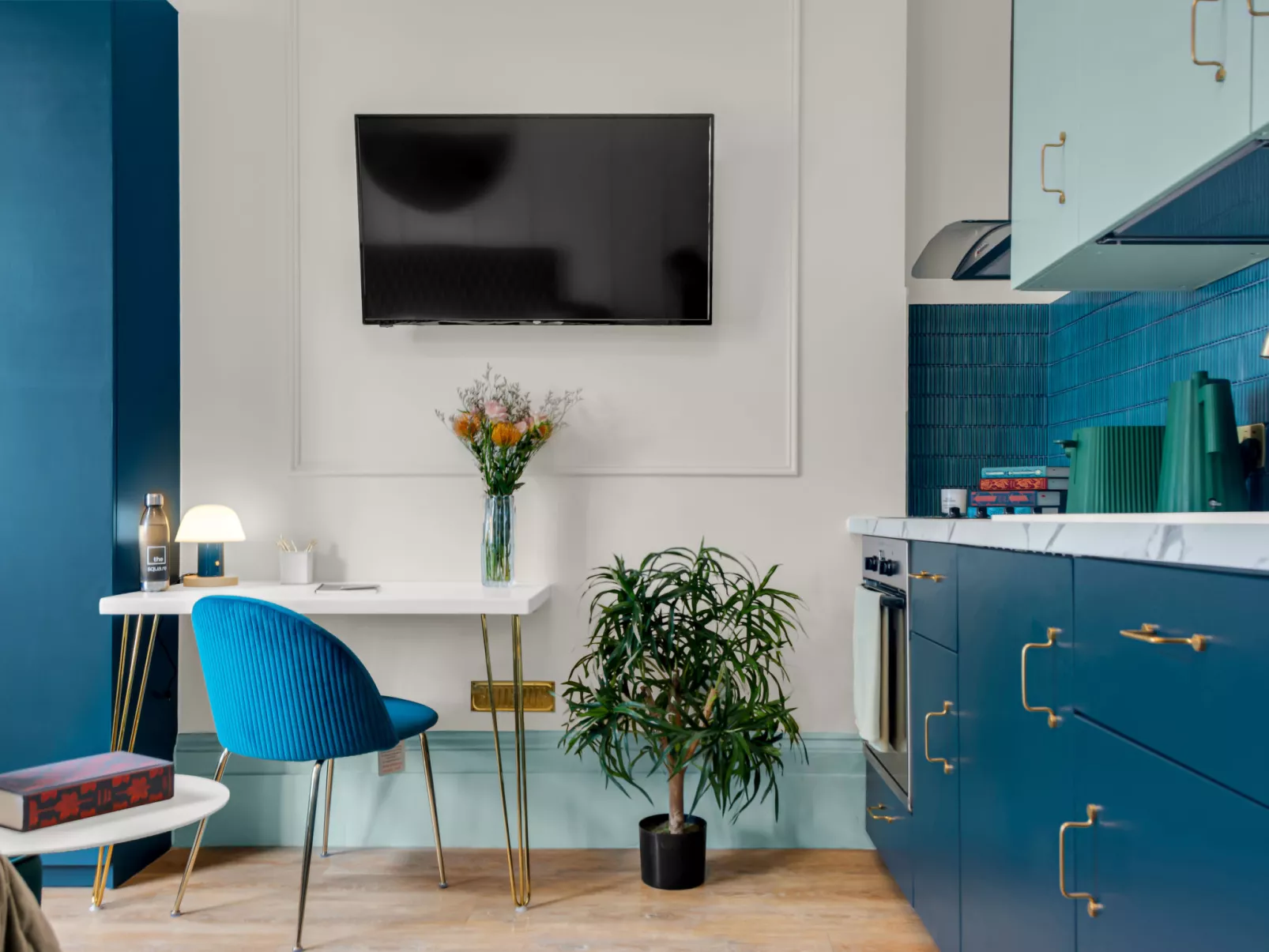 Kensington Studio-Inside