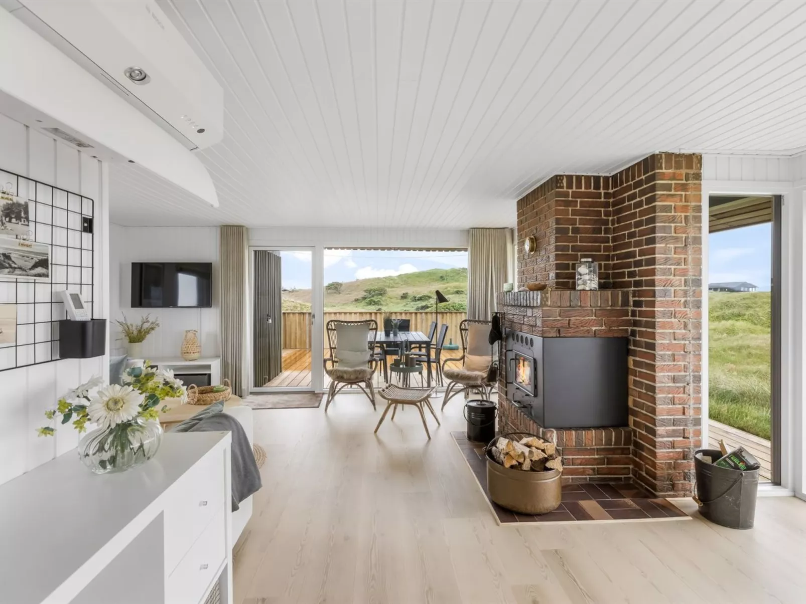 "Pinja" - 400m from the sea-Dedans