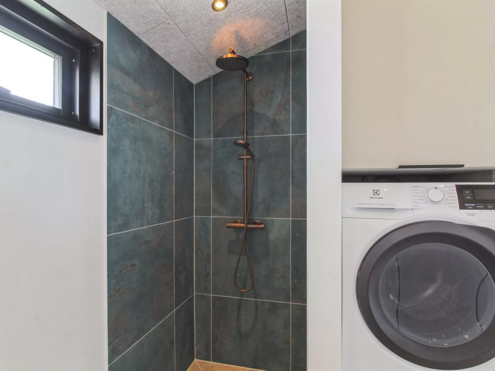 "Månviva" - 500m from the sea-Inside