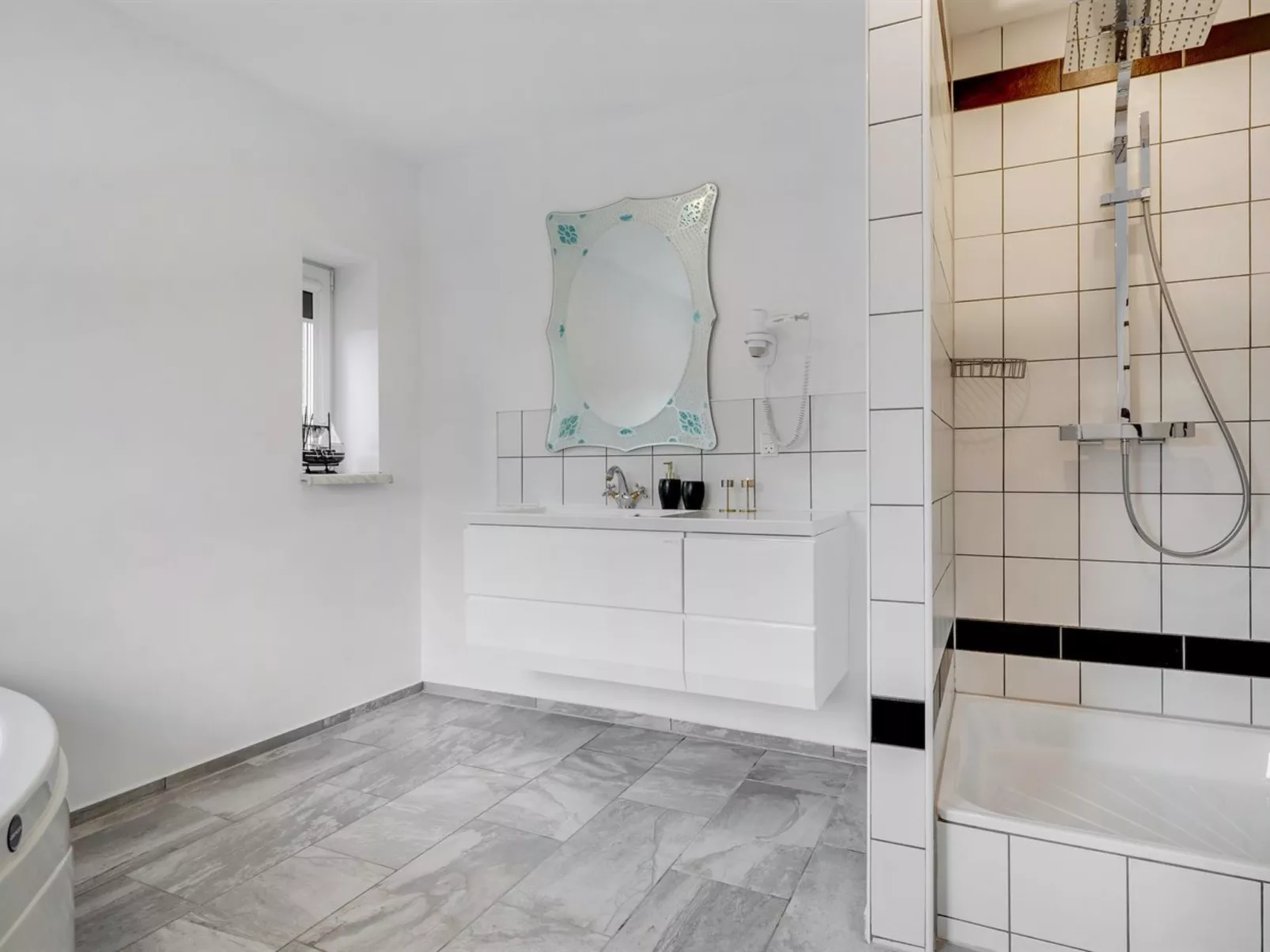 "Aliza" - 14km from the sea-Dedans