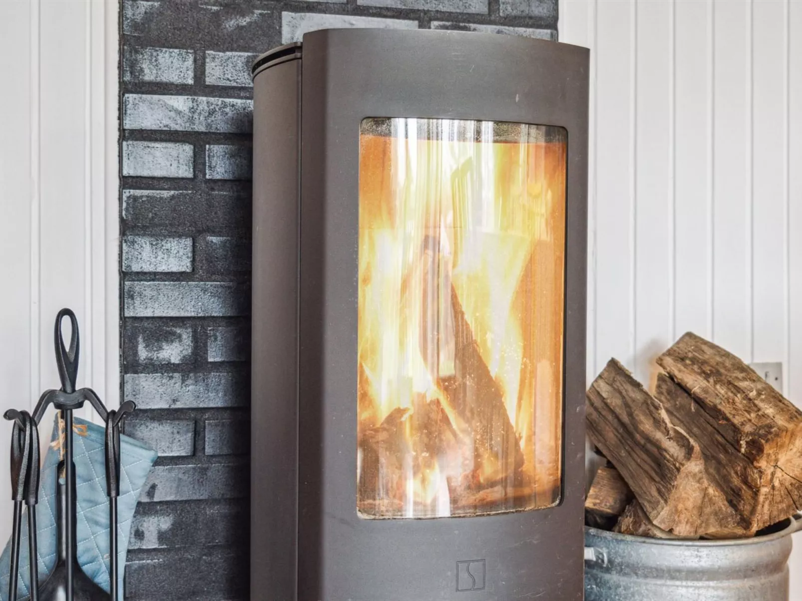 "Anthonette" - 900m from the sea-Dedans