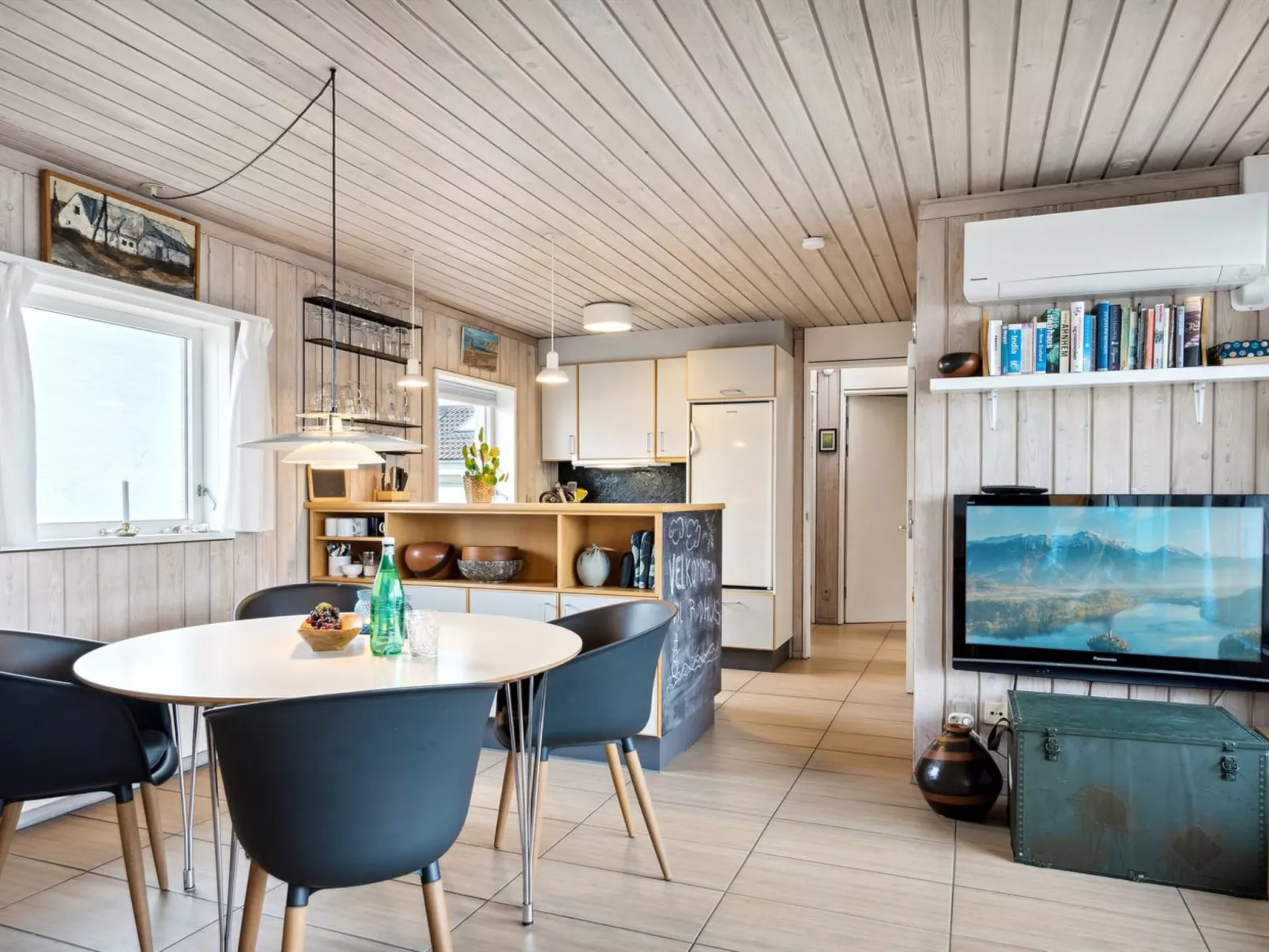 "Eljene" - 700m from the sea-Inside