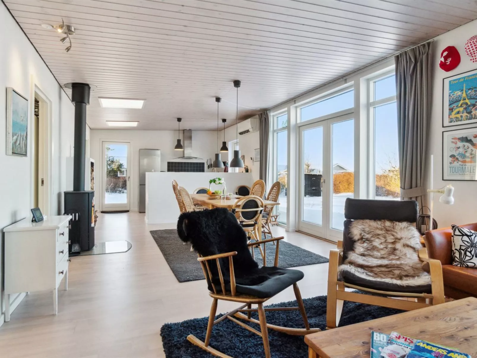 "Els" - 1.8km from the sea-Dedans