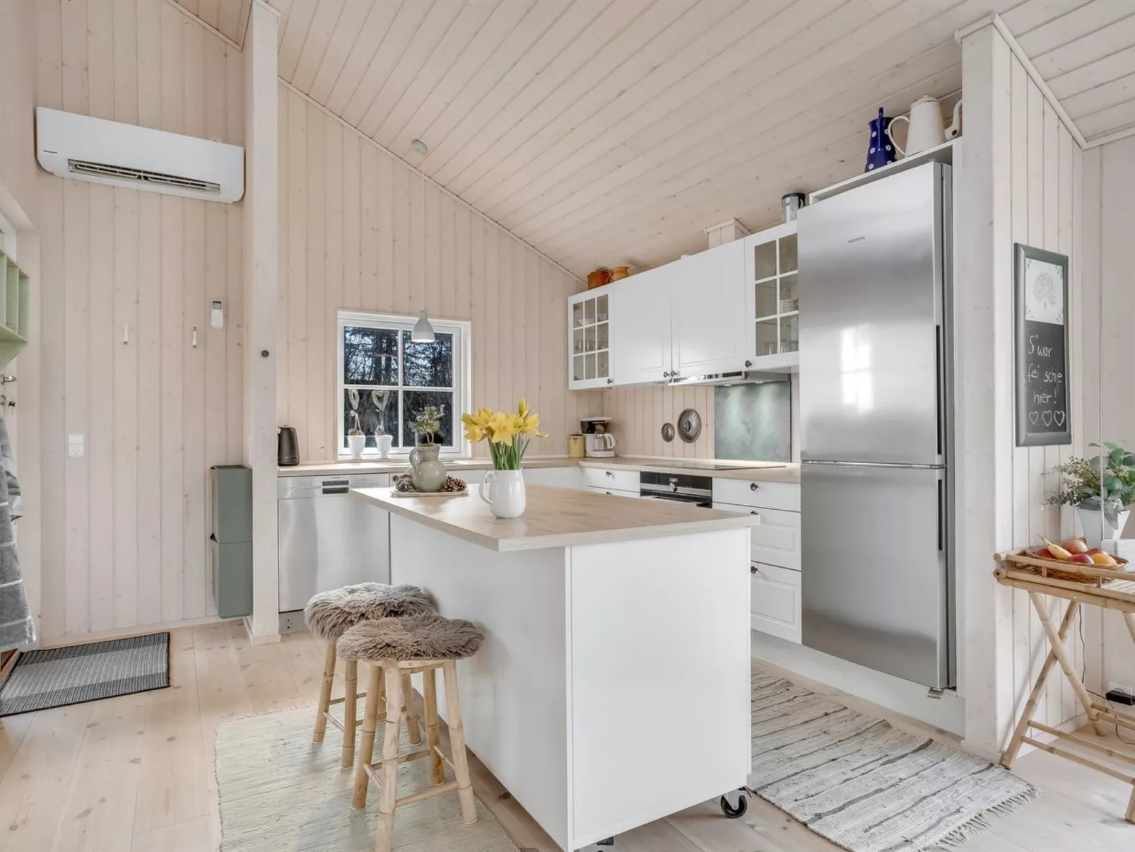 "Preben" - 50m from the sea-Inside