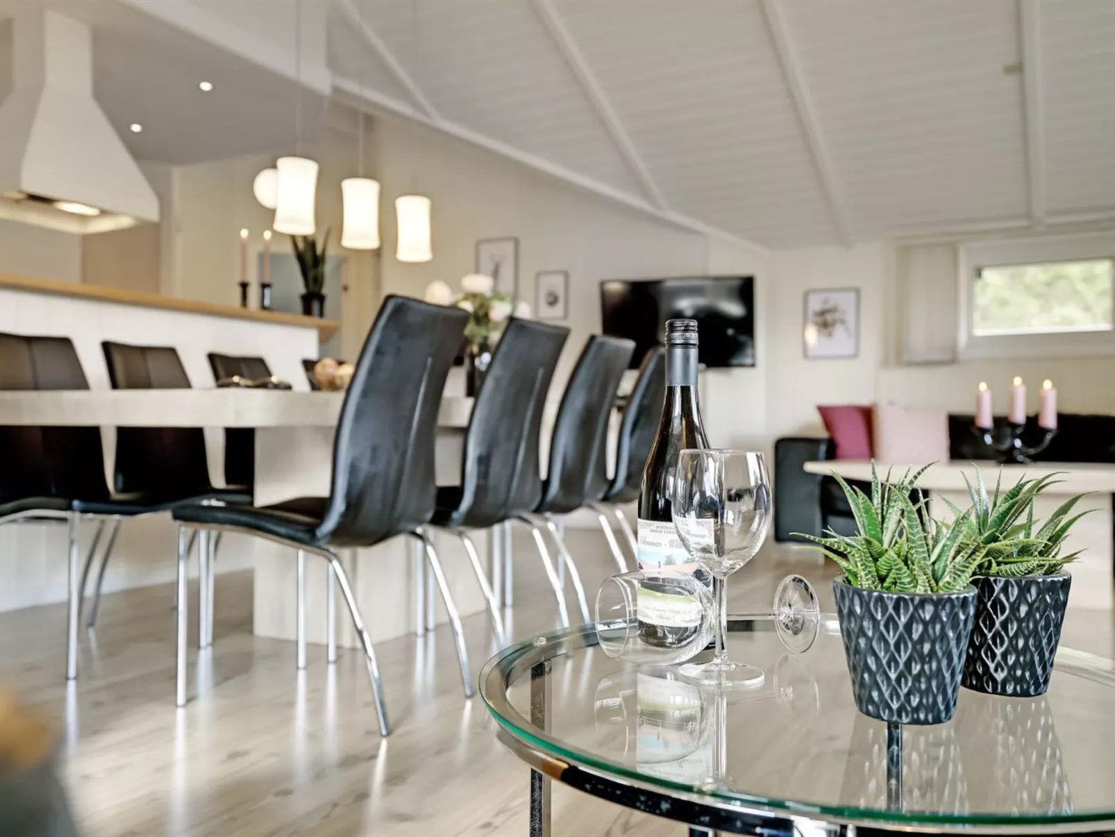 "Stense" - 900m from the sea-Dedans