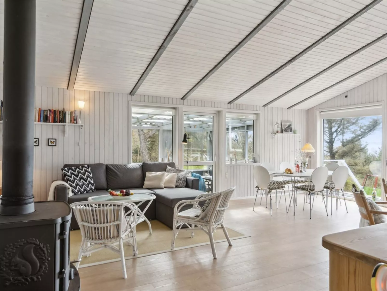 "Marius" - 30m from the sea-Inside