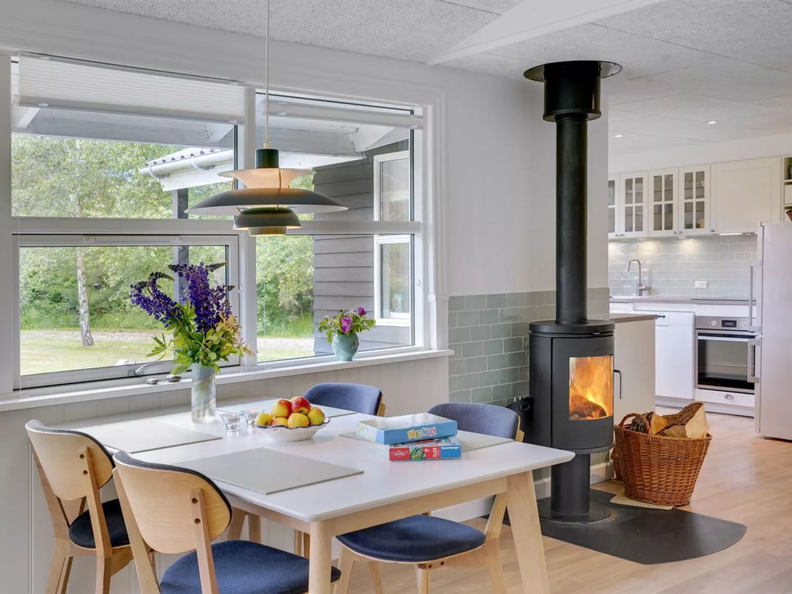 "Dagino" - 500m from the sea-Inside