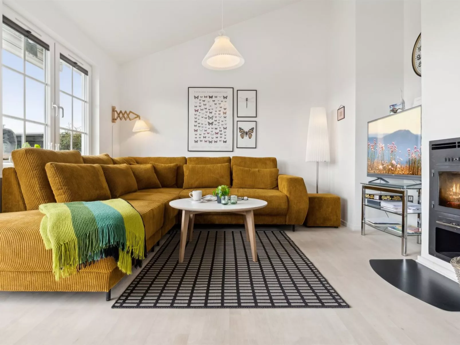 "Isbiorn" - 300m from the sea-Inside