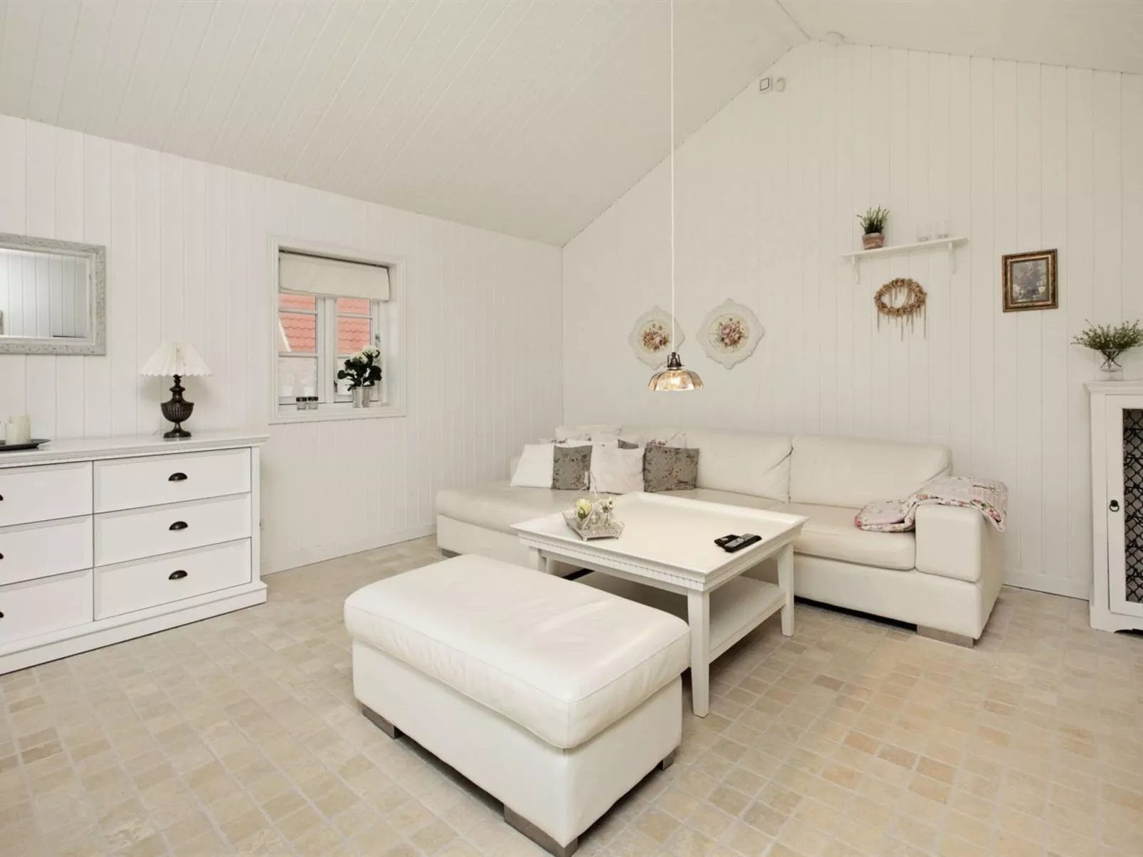 "Aarne" - 30m from the sea-Inside