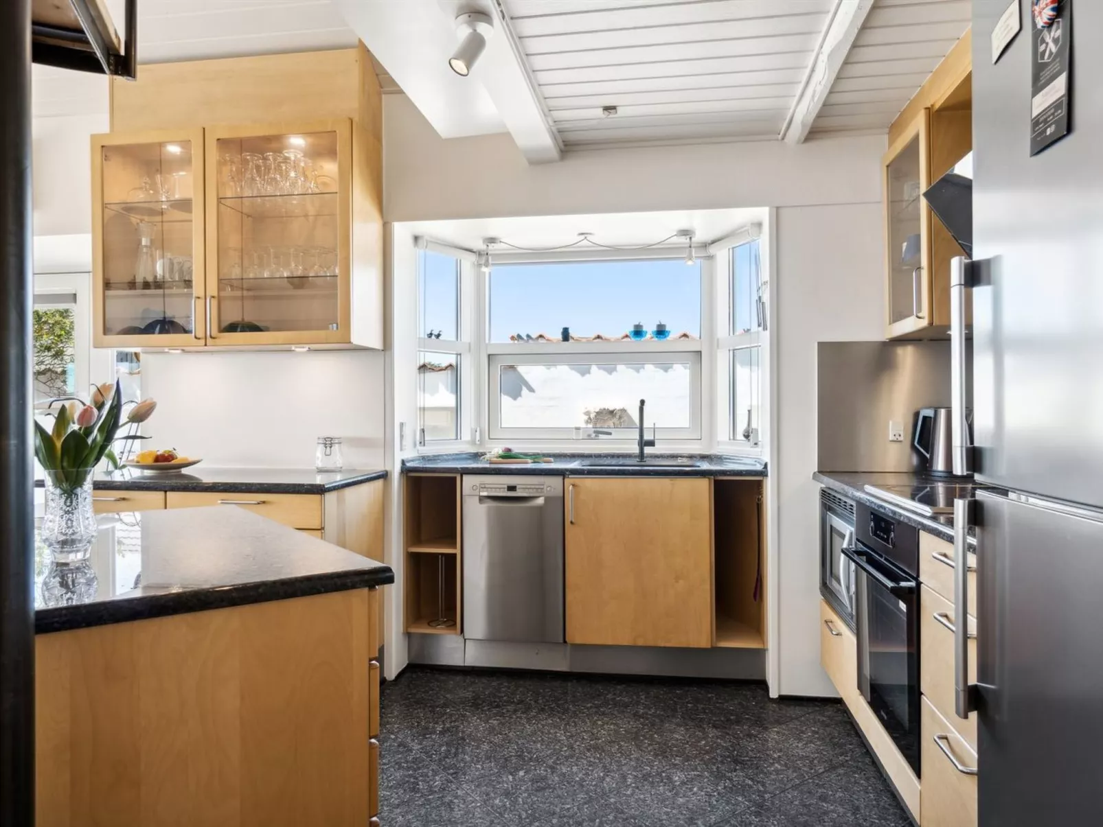 "Michel" - 25m from the sea-Dedans