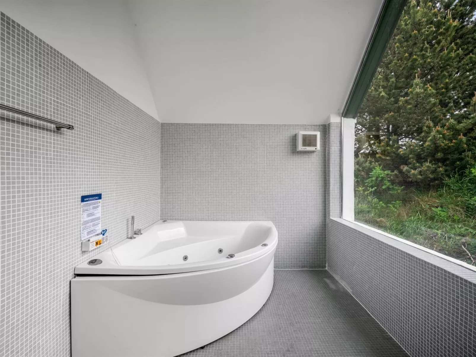 "Wandrath" - 2km from the sea-Drinnen