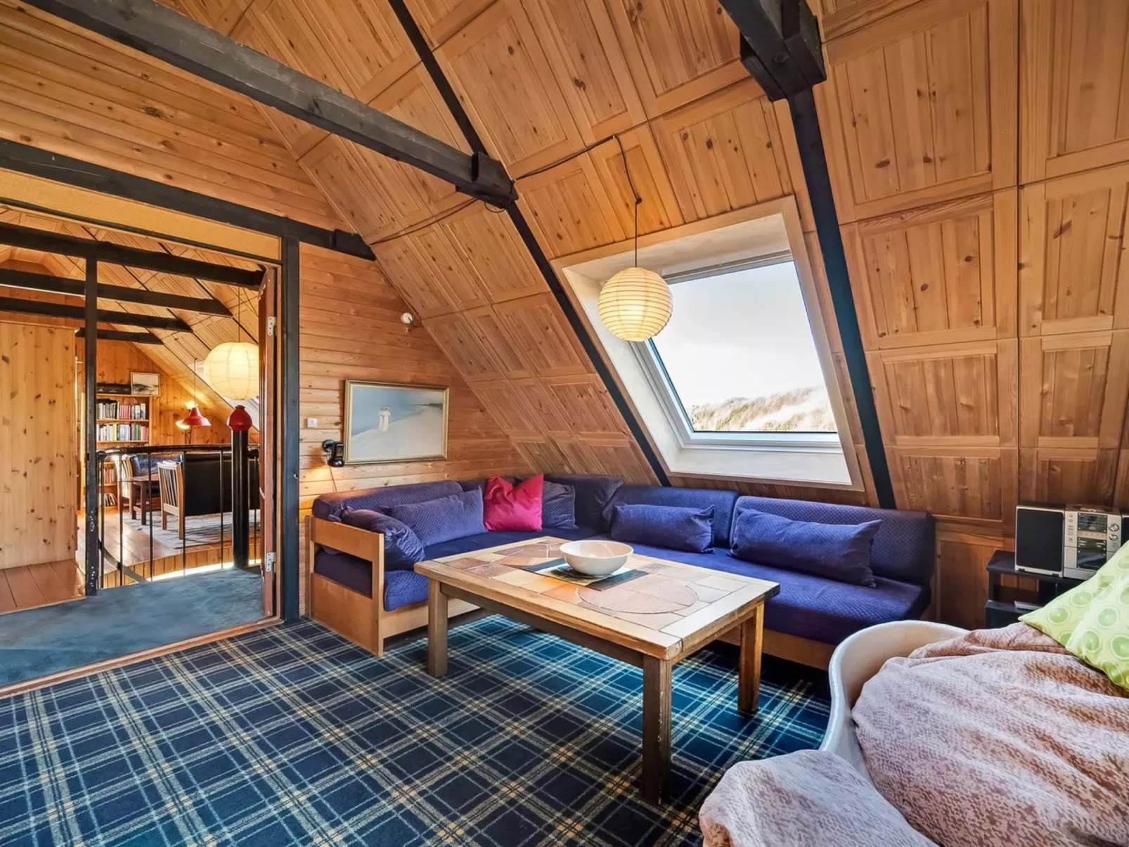 "Kurt" - 75m from the sea-Drinnen