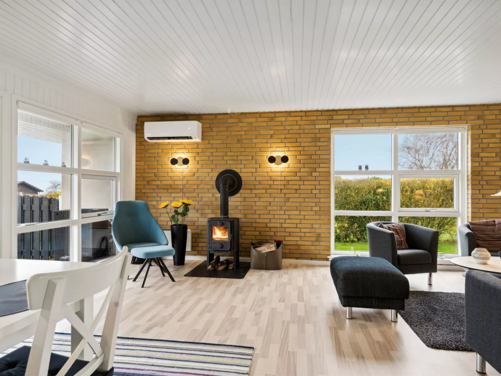 "Gudrun" - 250m from the sea-Inside