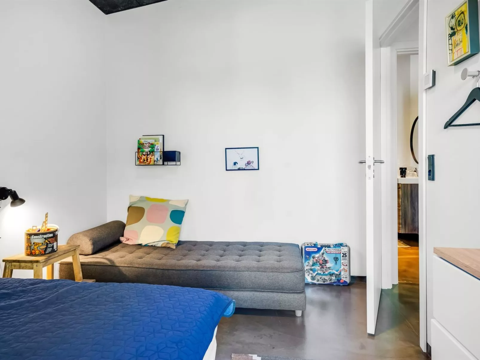 "Melina" - 900m to the fjord-Drinnen