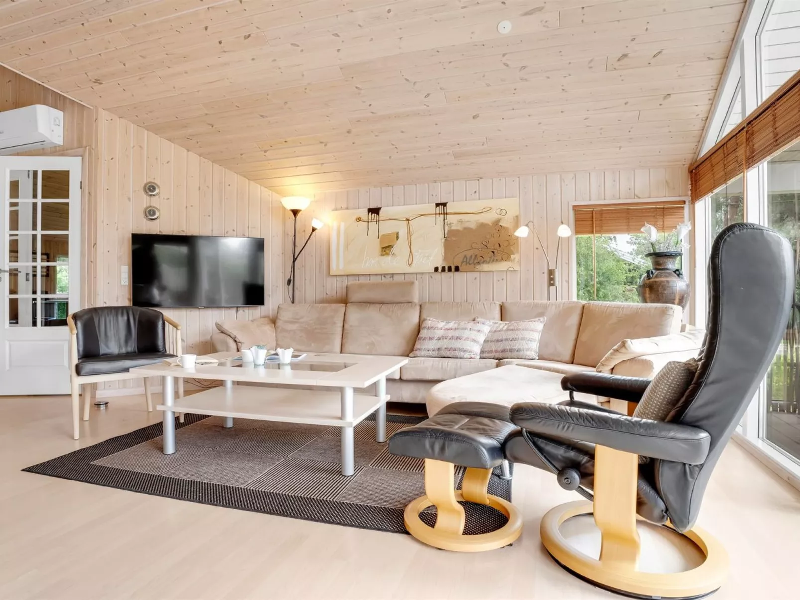 "Gudlaug" - 1km from the sea-Inside