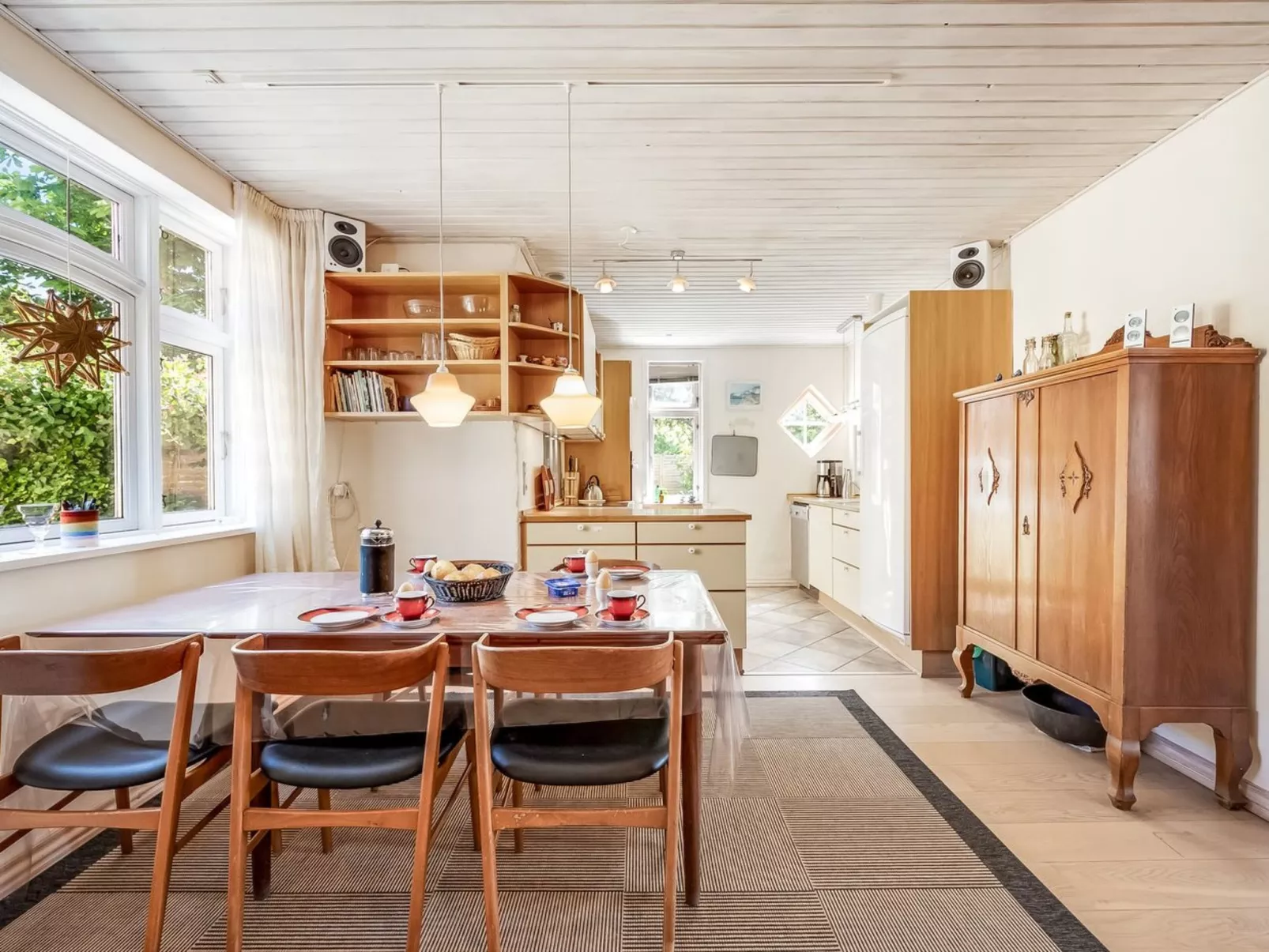 "Kajsa" - 6km from the sea-Dedans