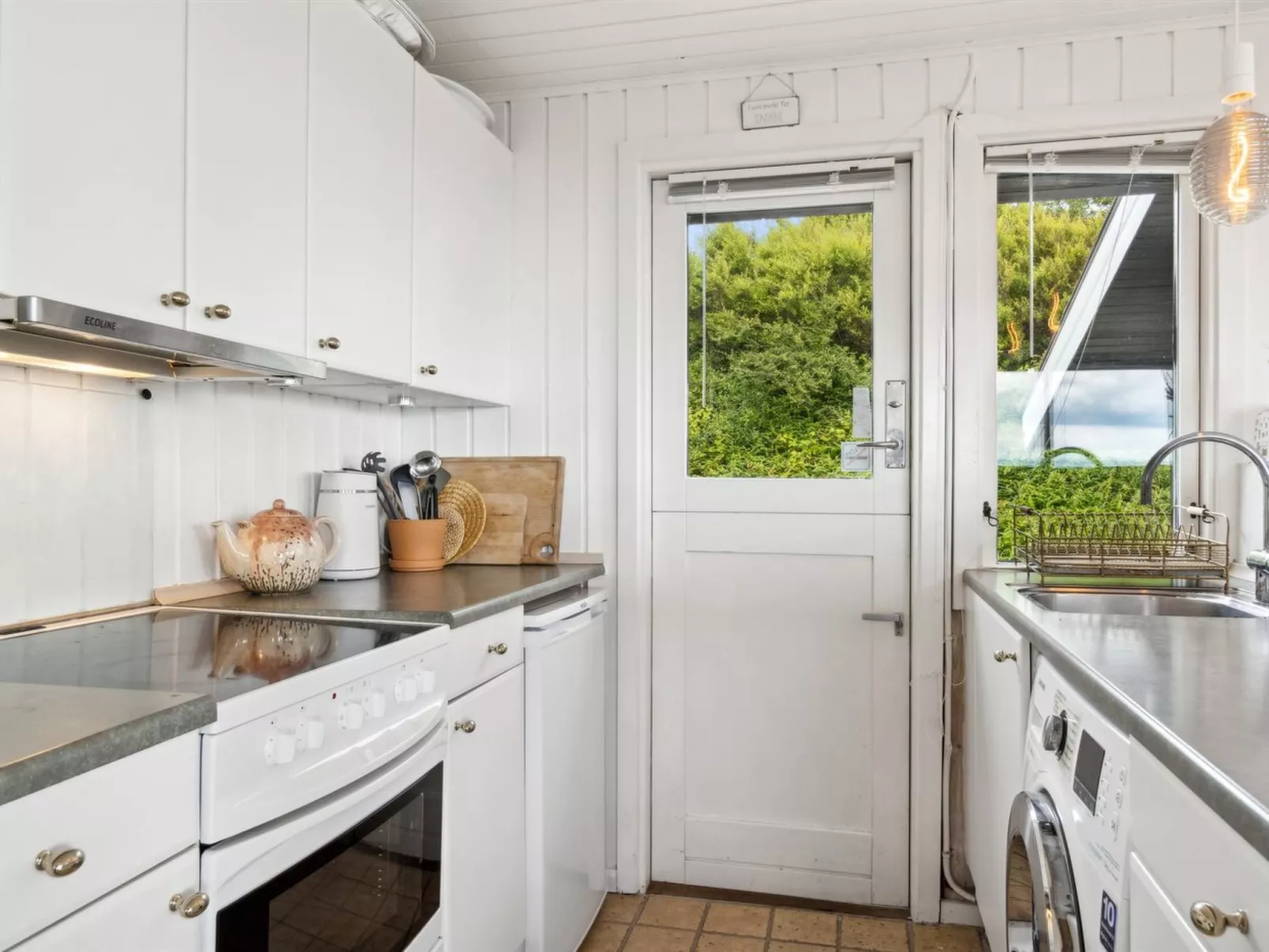 "Gærmund" - 700m from the sea-Drinnen