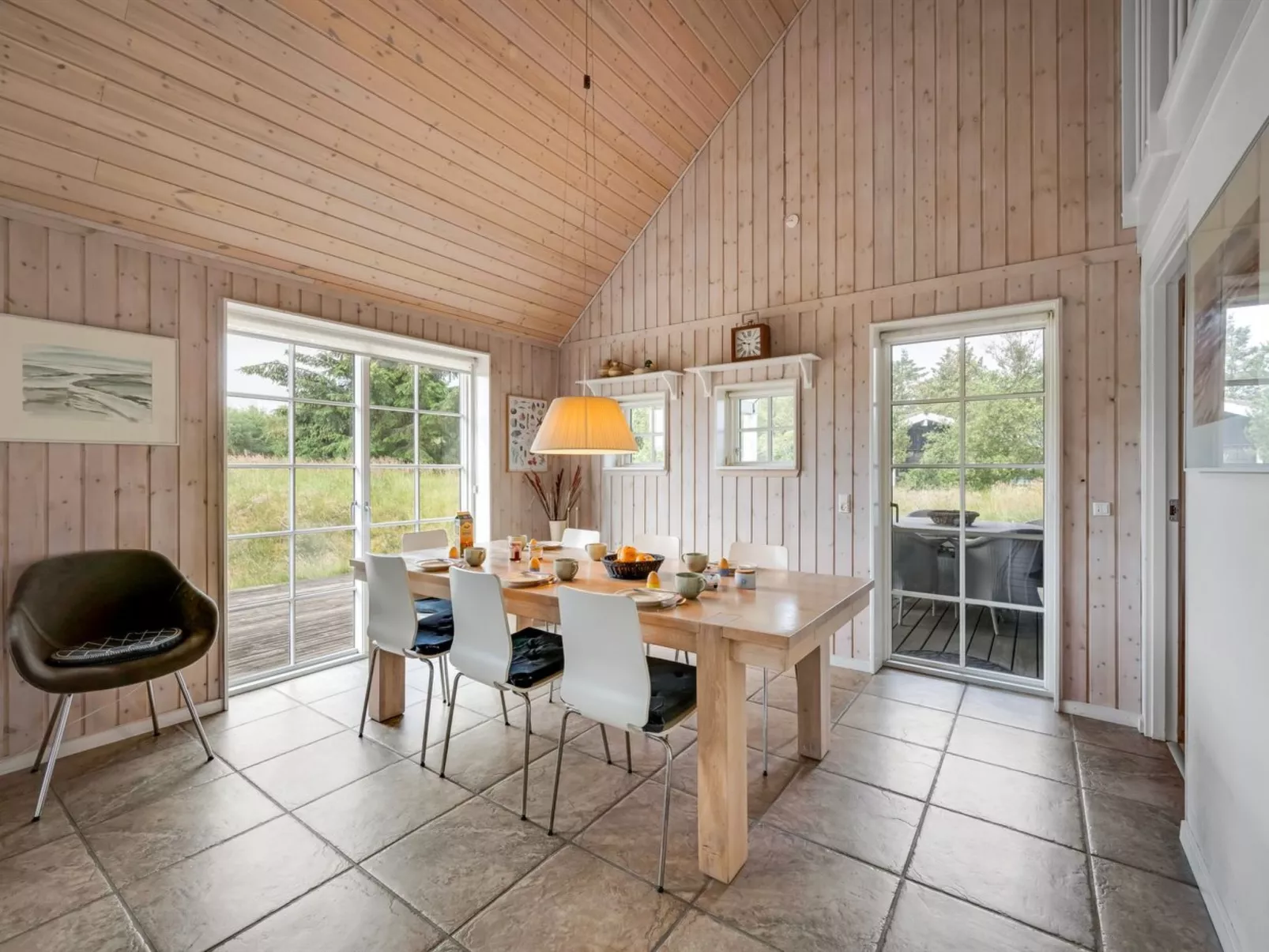 "Helmi" - 1.5km from the sea-Inside