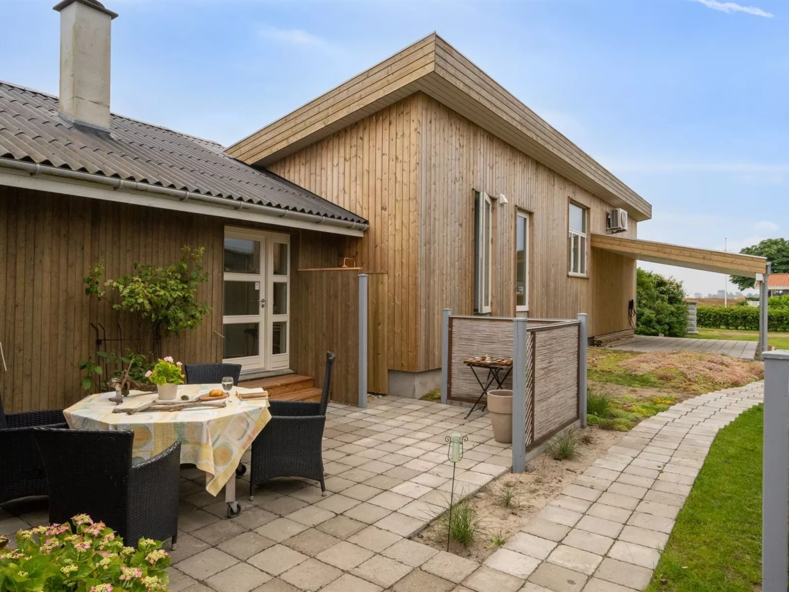 "Susana" - 50m from the sea-Draußen