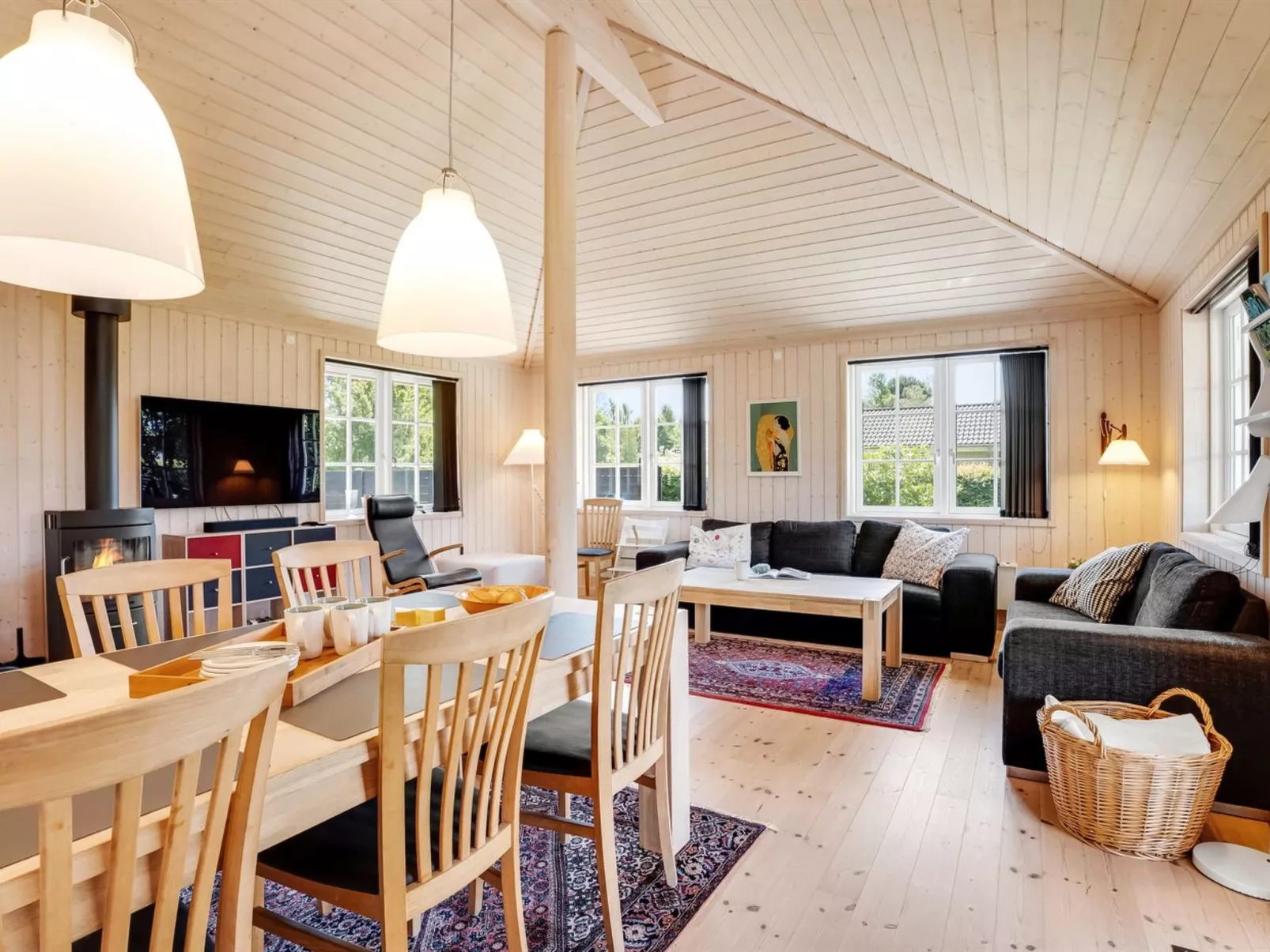 "Felicia" - 350m from the sea-Inside